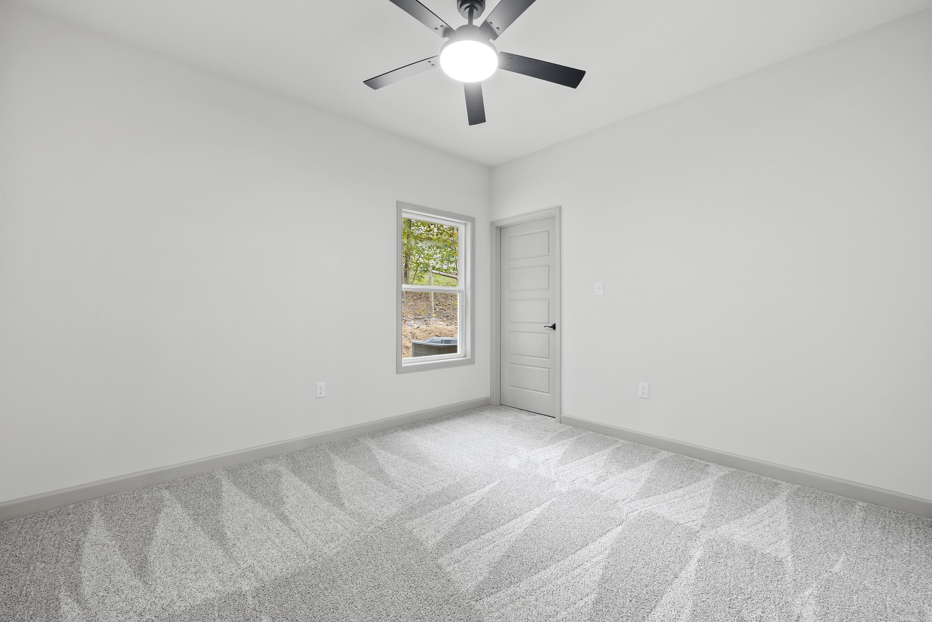 PINEWOOD ESTATES - Residential