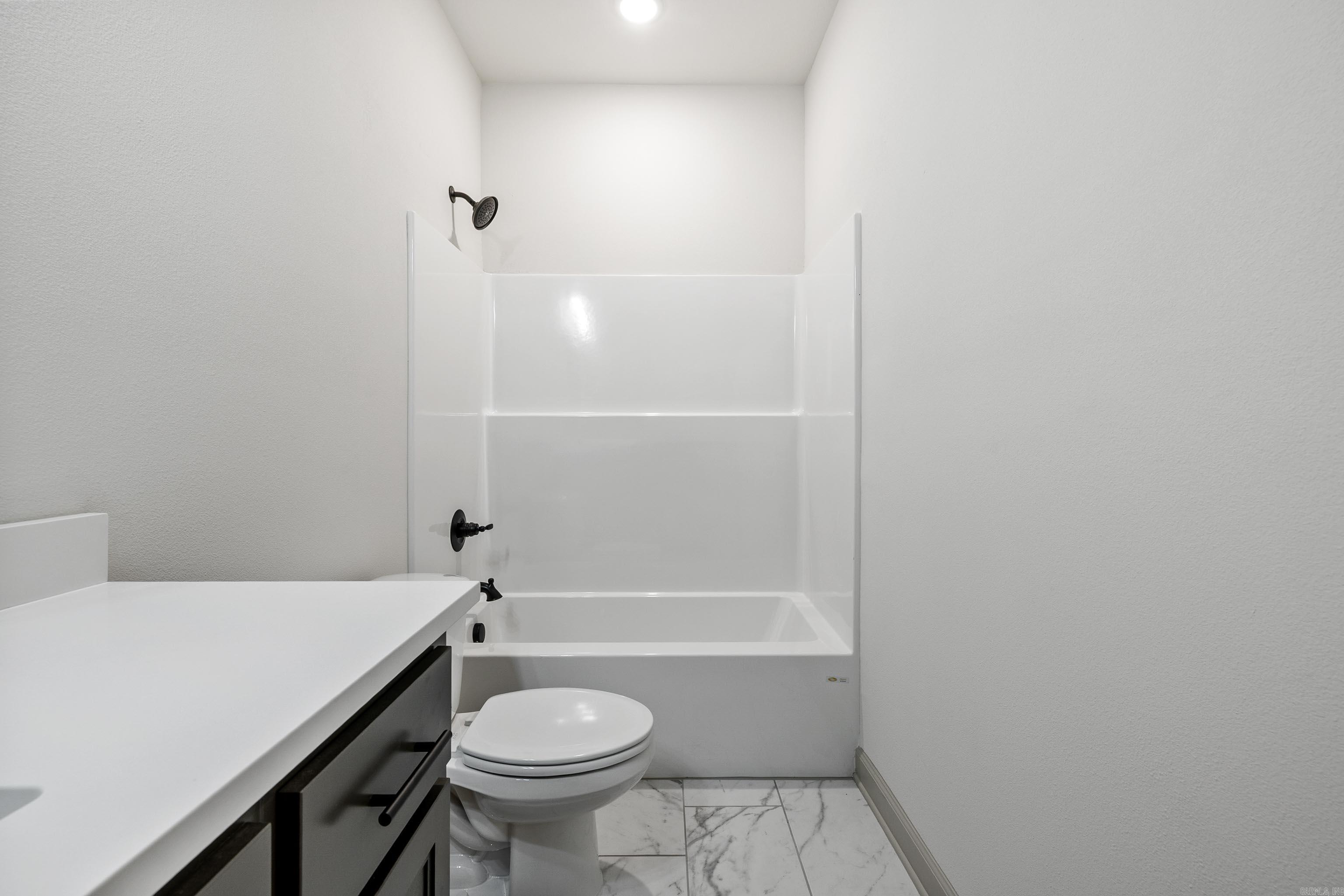 PINEWOOD ESTATES - Residential