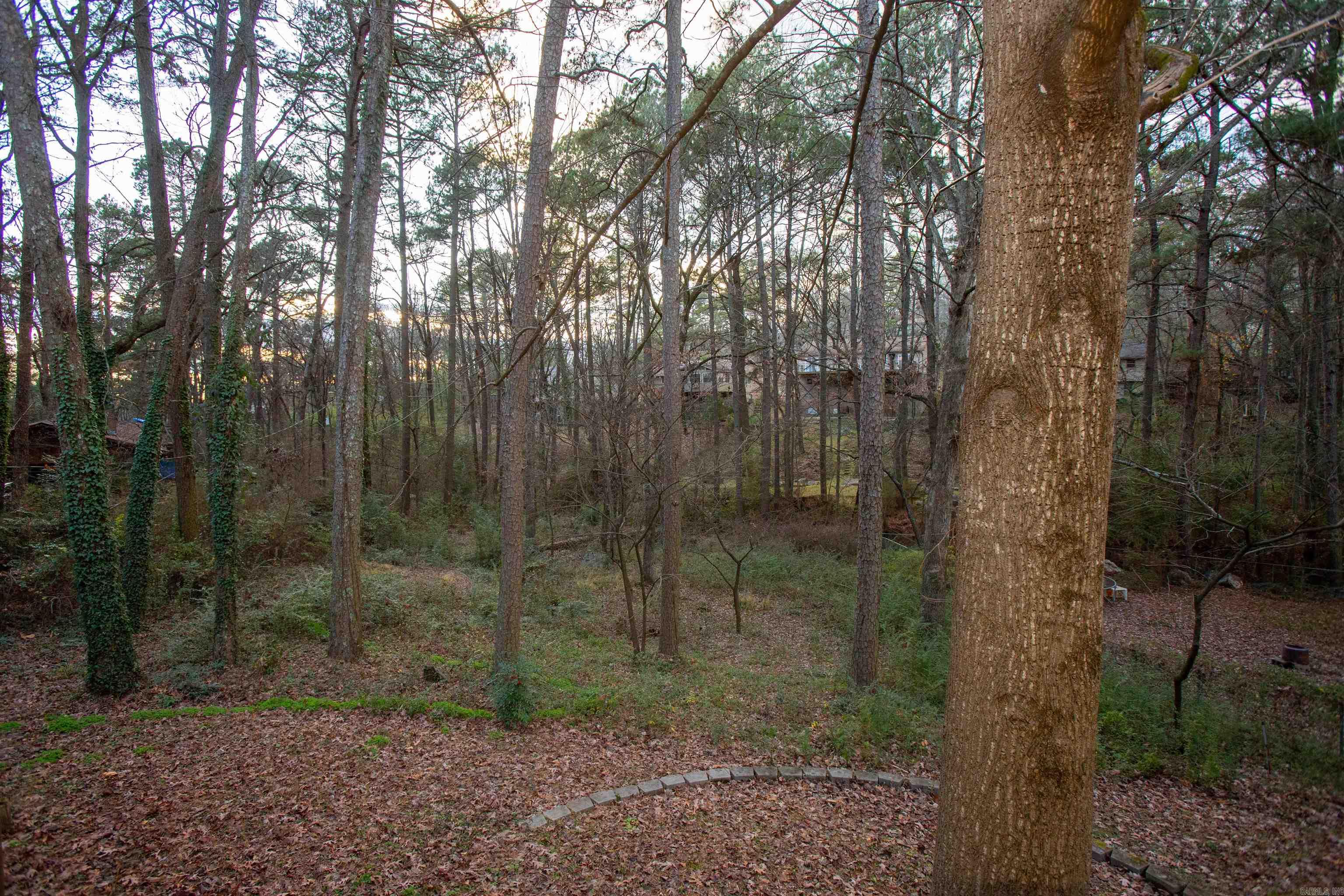 Leawood Manor - Residential Lease