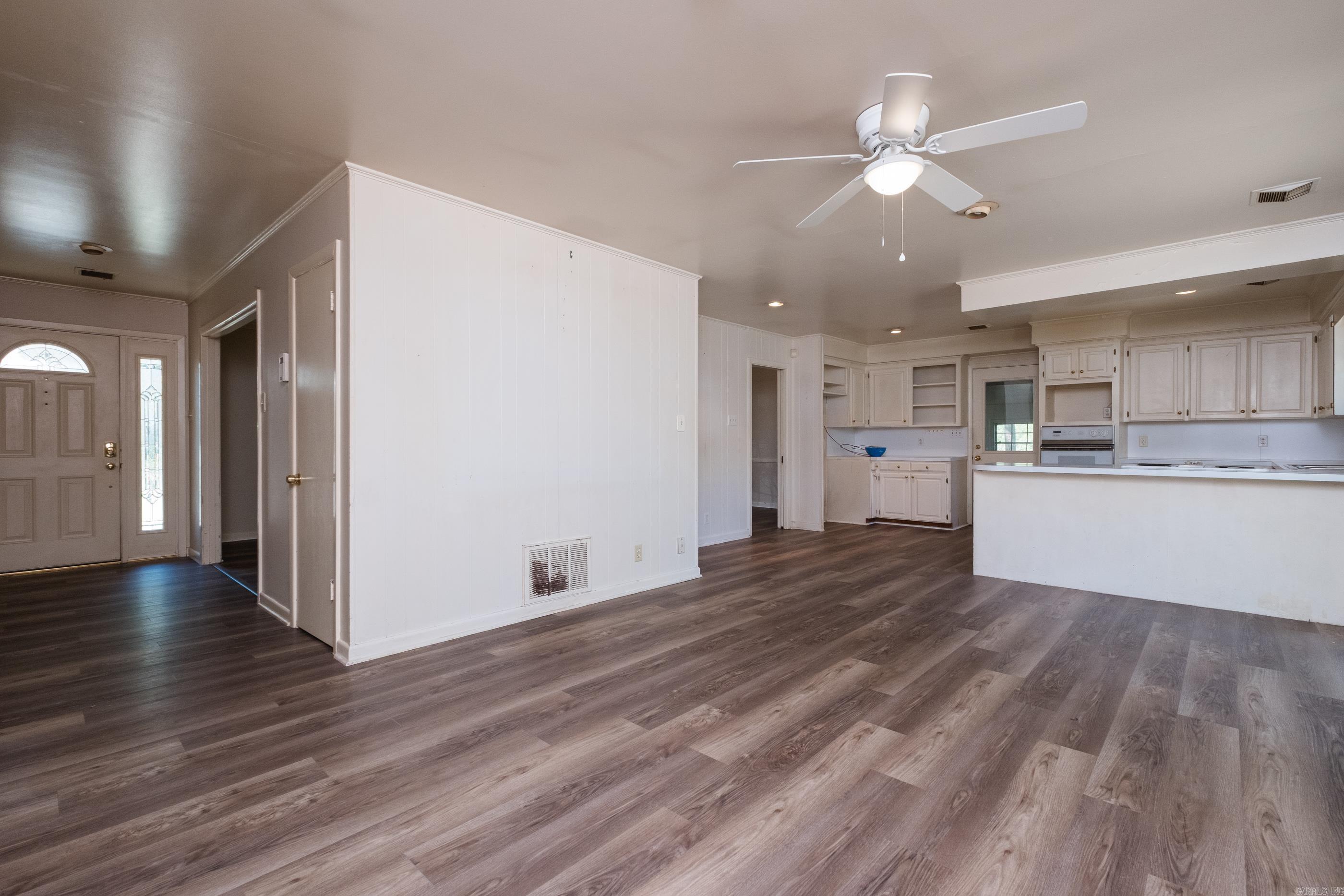 PLAZA HEIGHTS - Residential