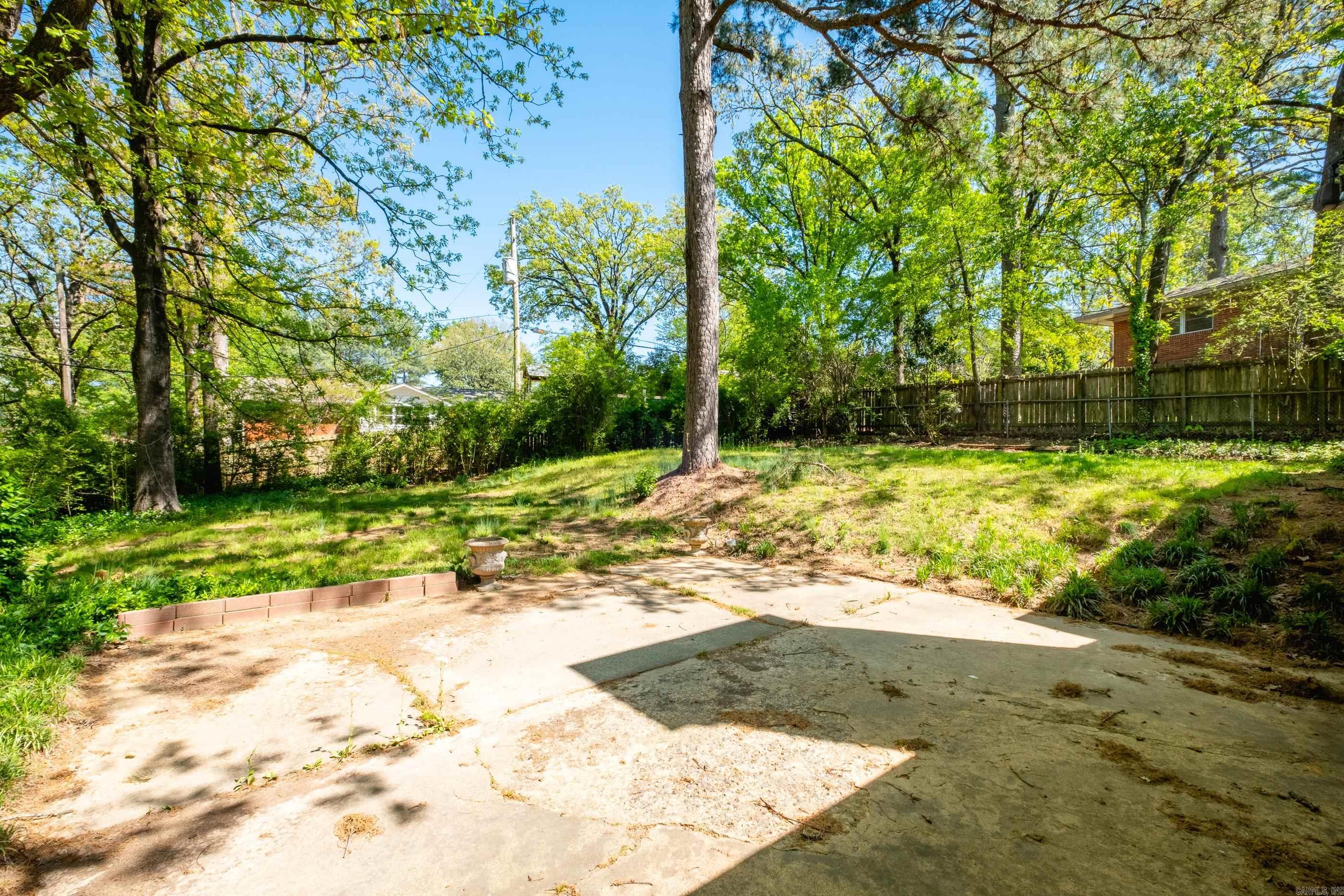 PLAZA HEIGHTS - Residential