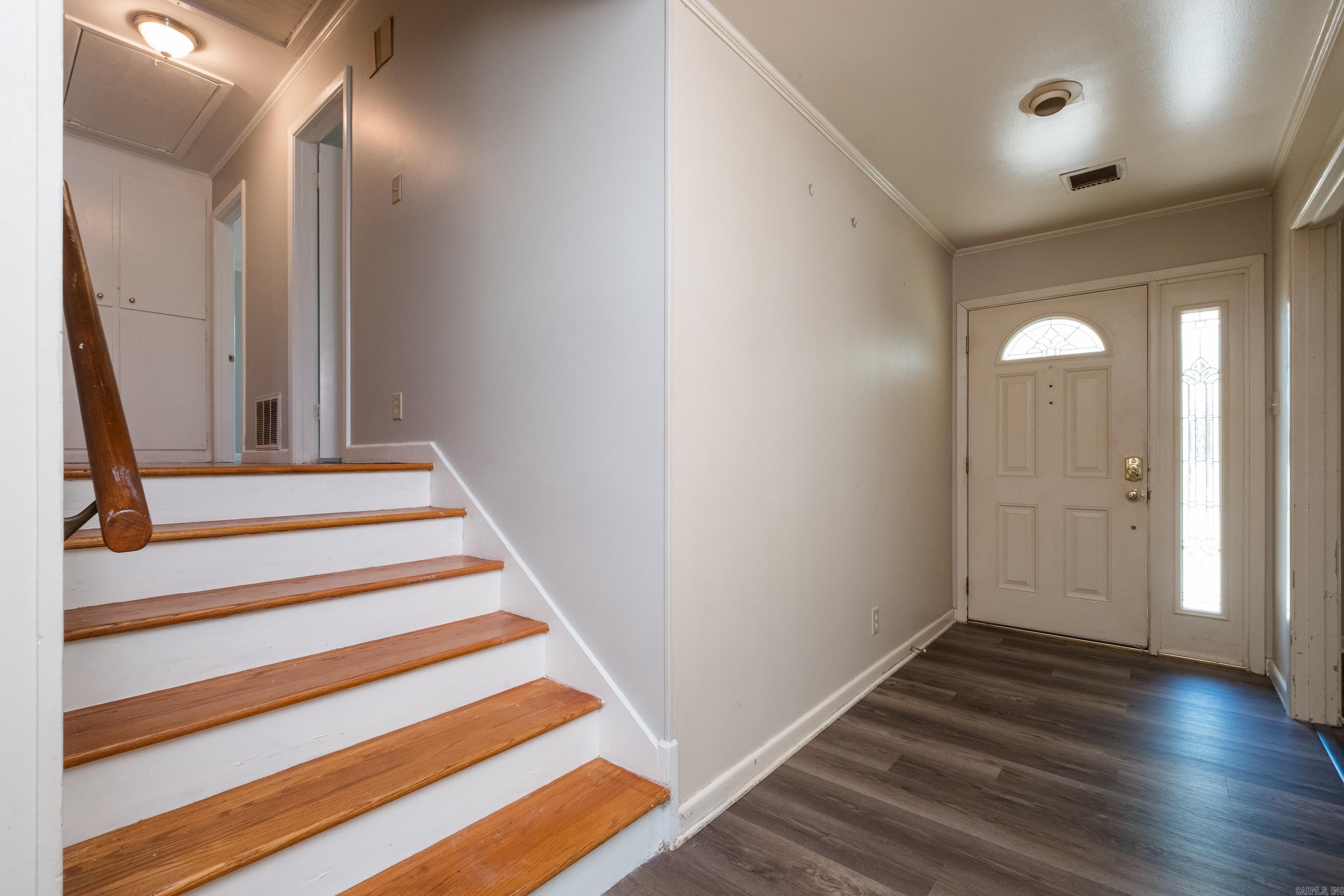 PLAZA HEIGHTS - Residential