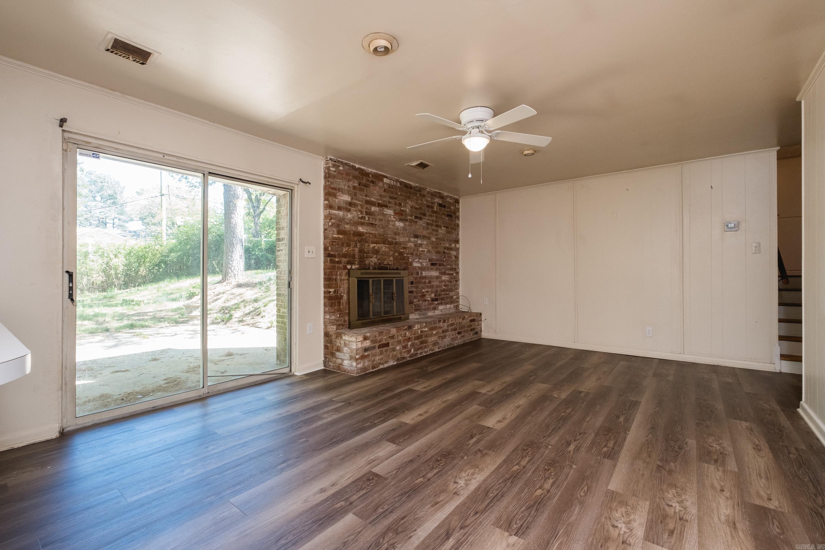 PLAZA HEIGHTS - Residential