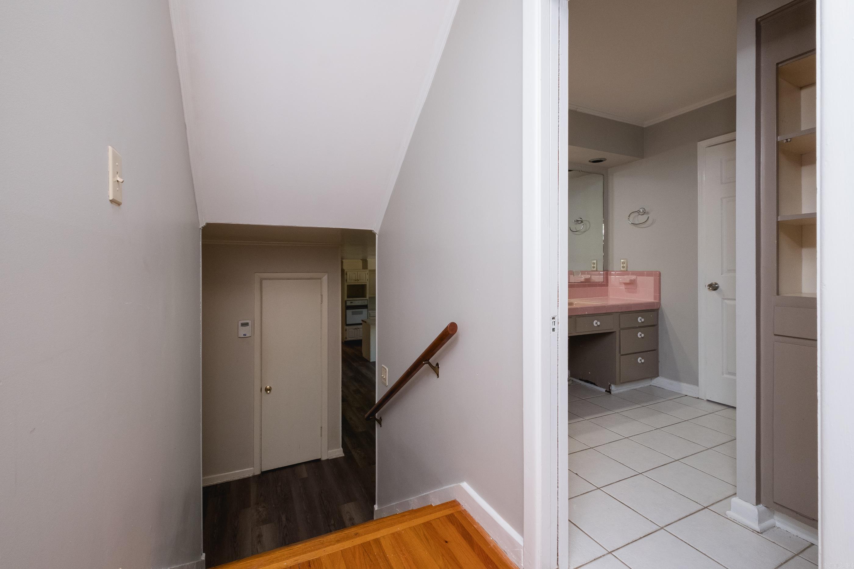 PLAZA HEIGHTS - Residential