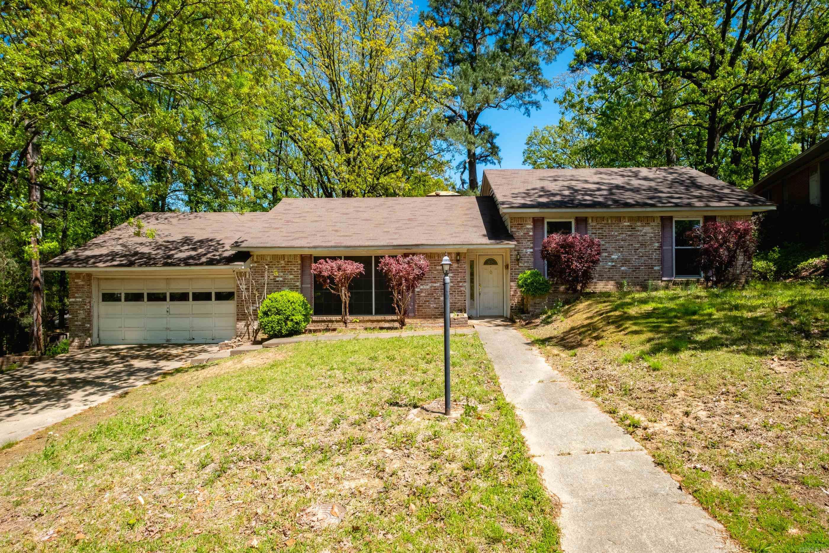 PLAZA HEIGHTS - Residential