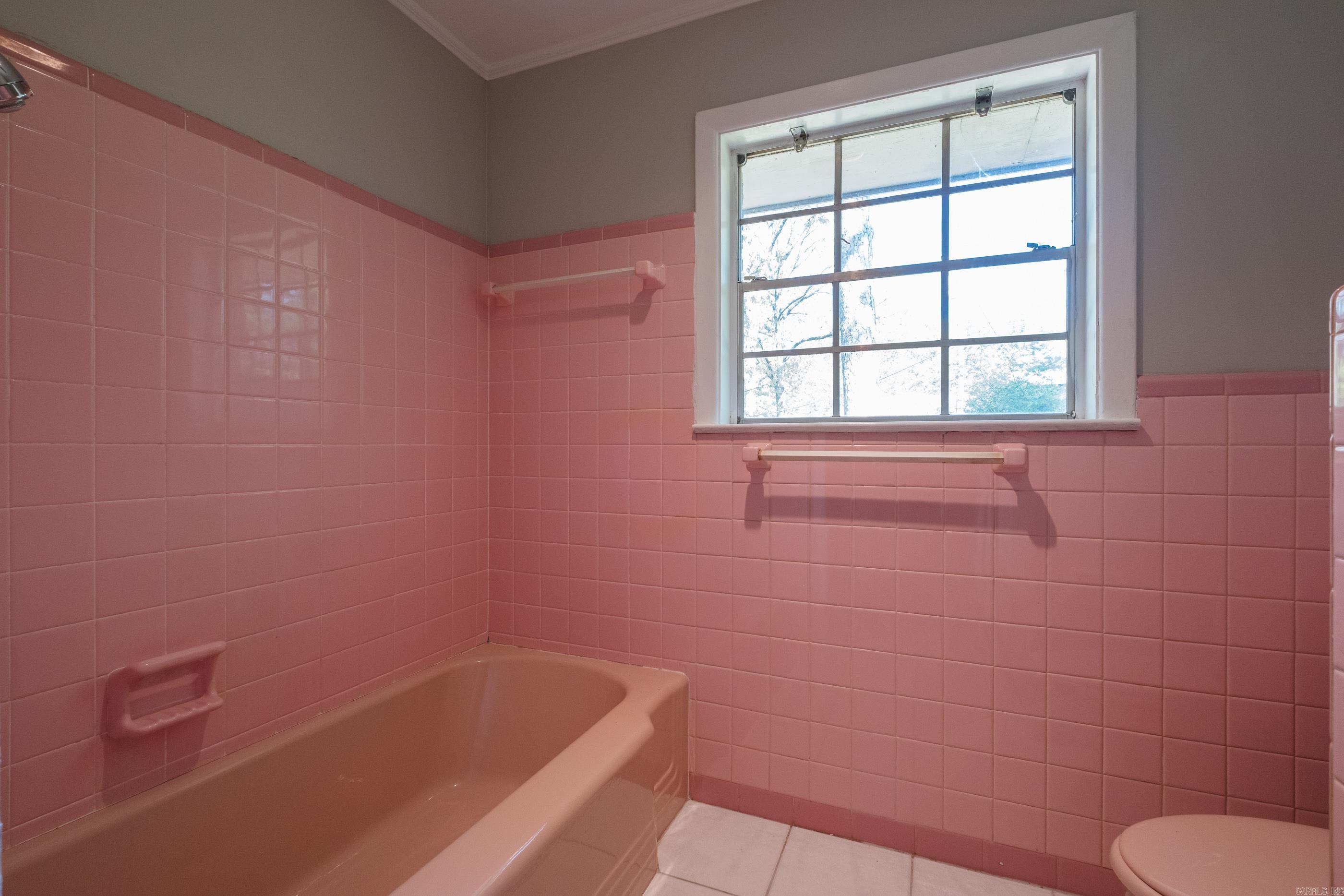 PLAZA HEIGHTS - Residential