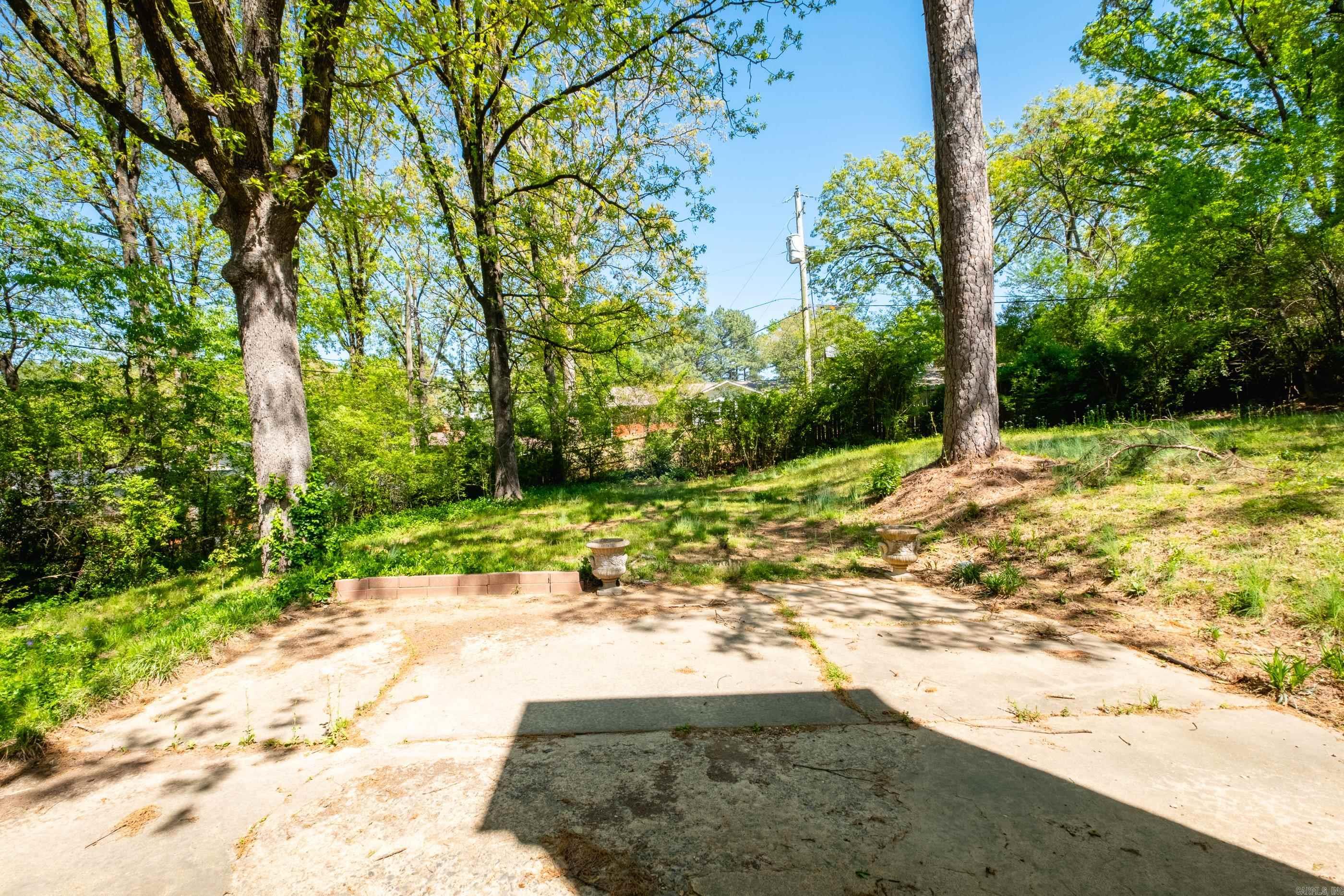 PLAZA HEIGHTS - Residential