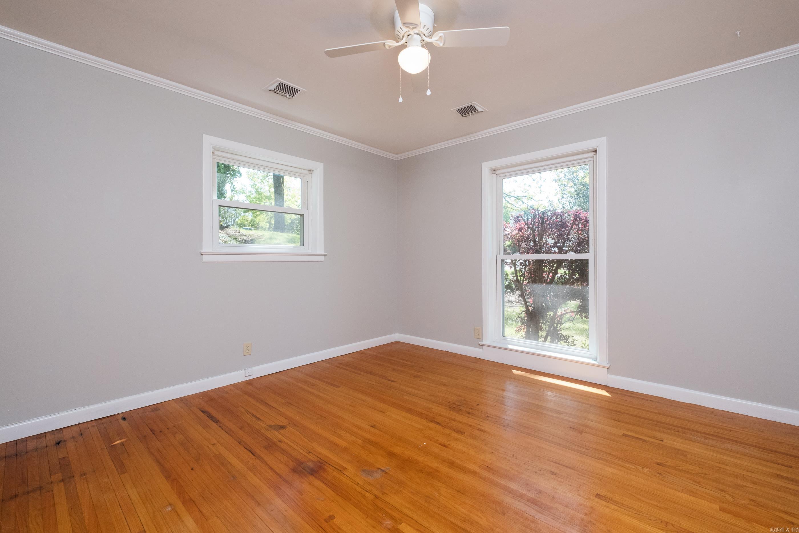 PLAZA HEIGHTS - Residential