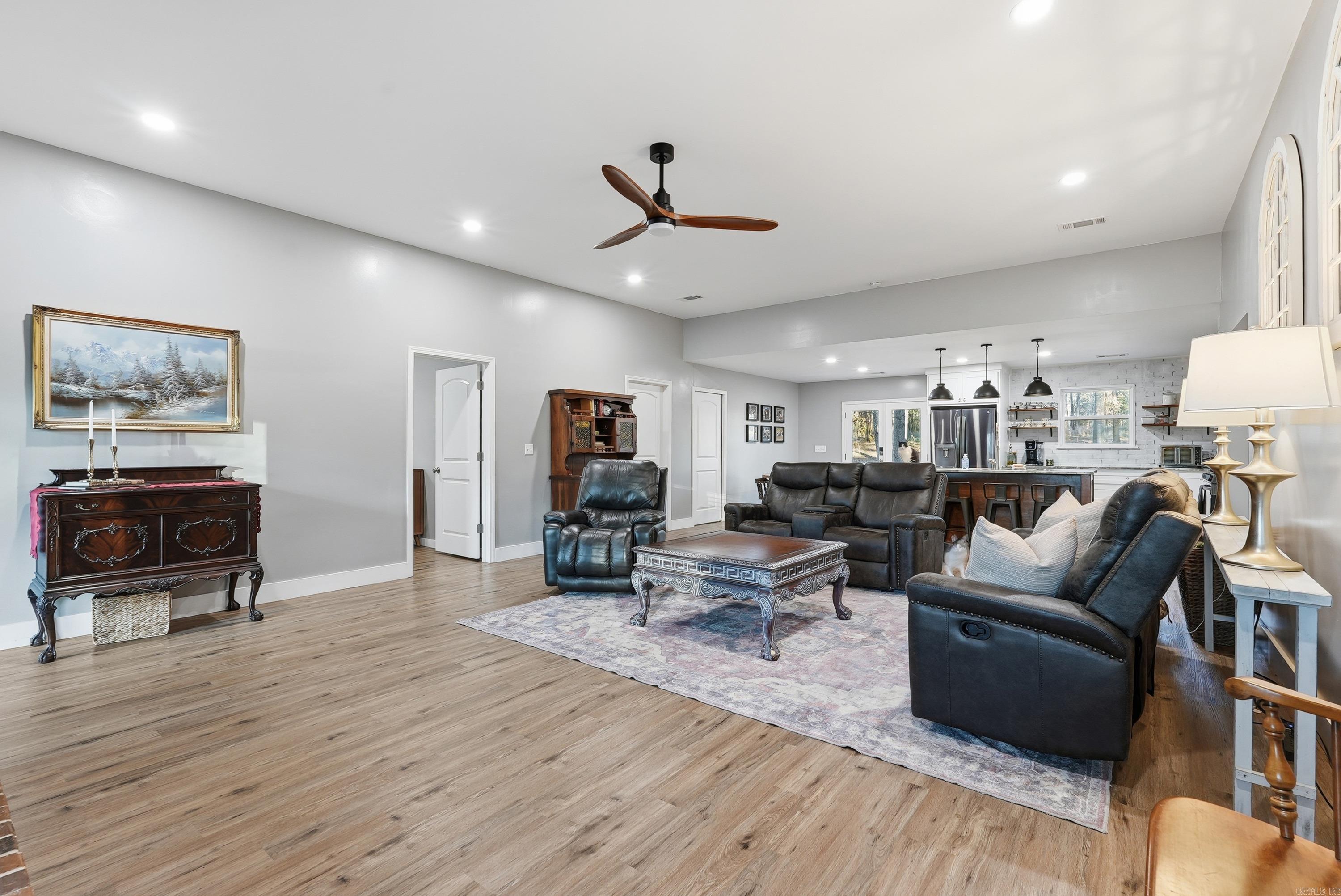 Sunshine Farms - Residential