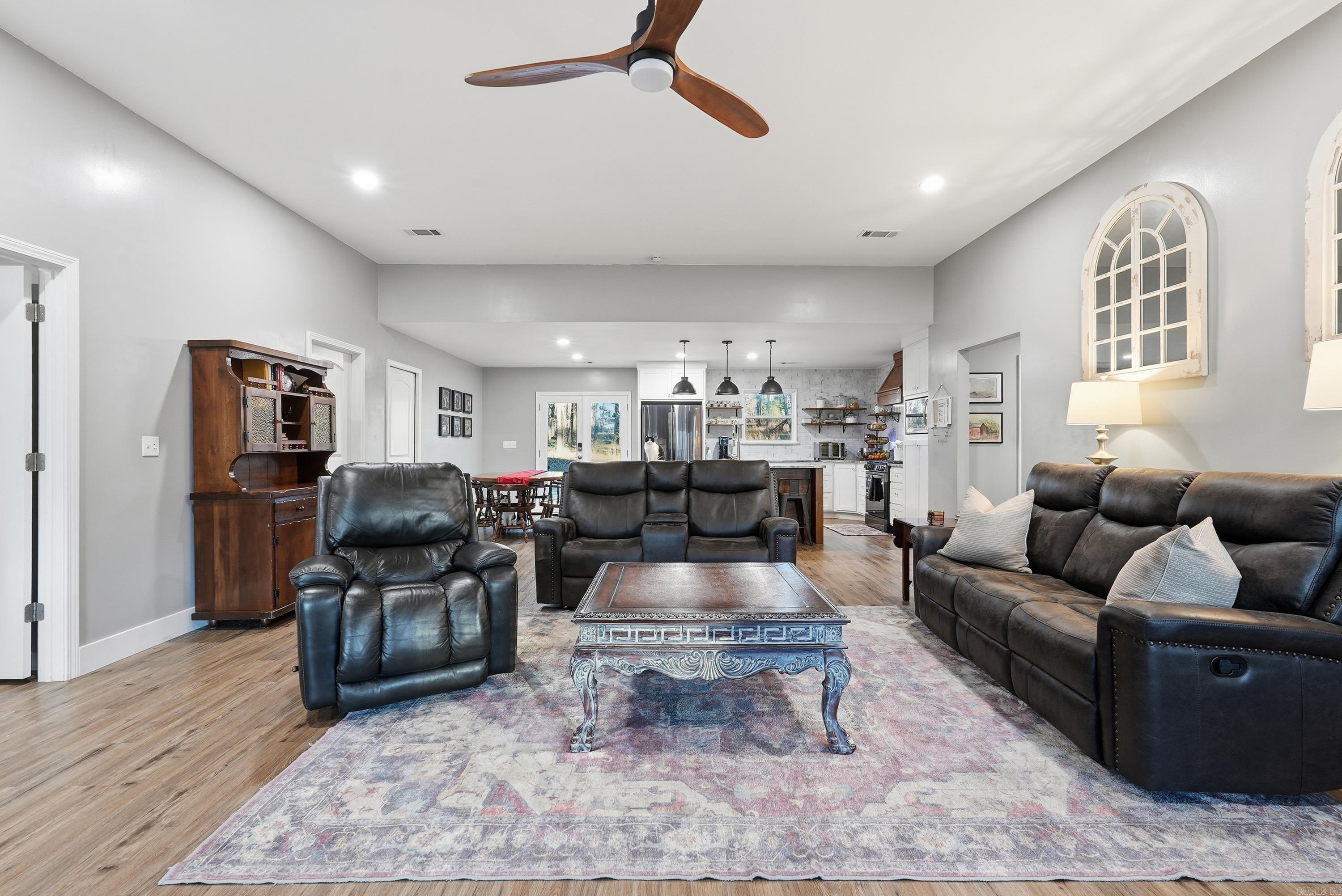 Sunshine Farms - Residential