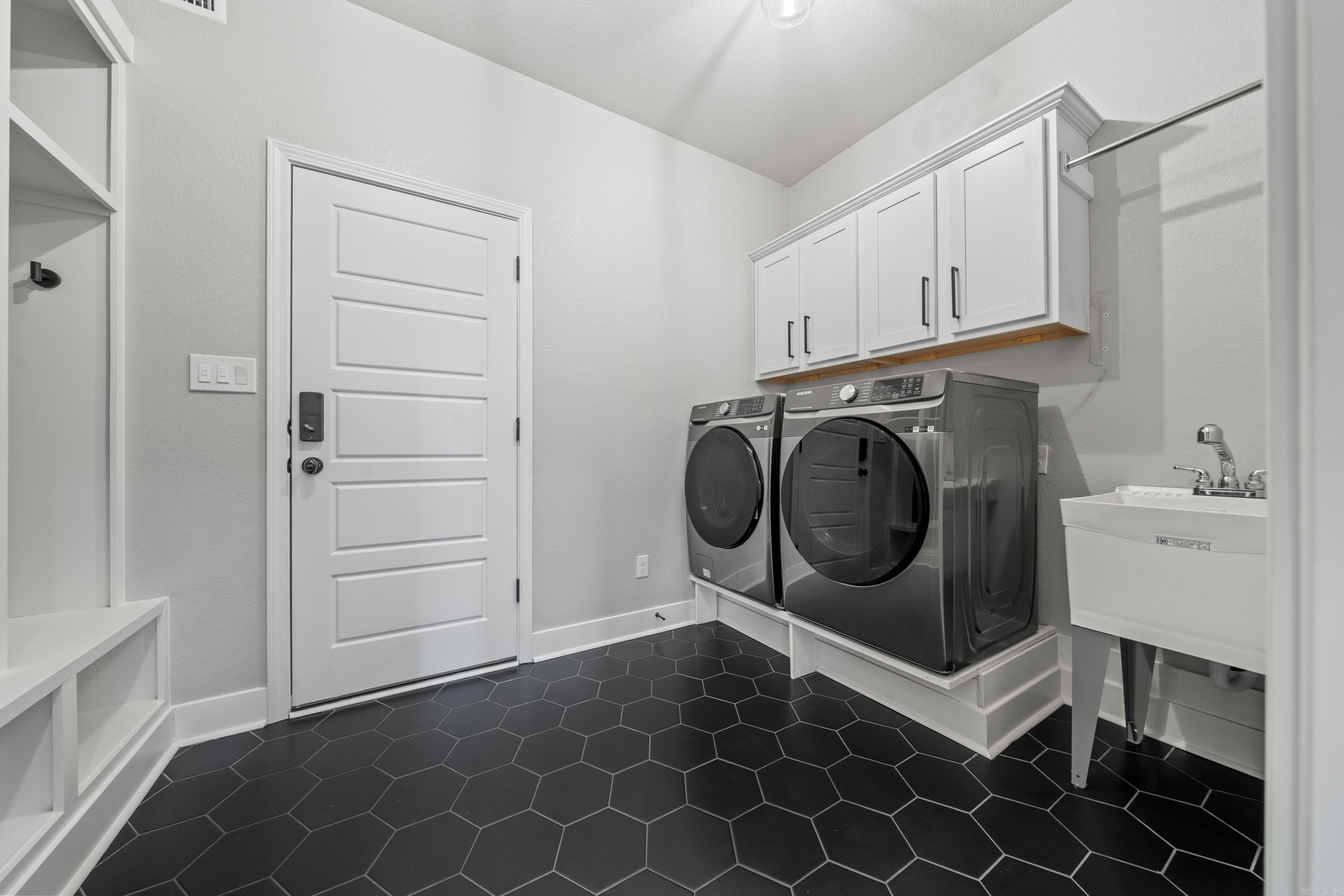 WILDWOOD GARDENS - Residential