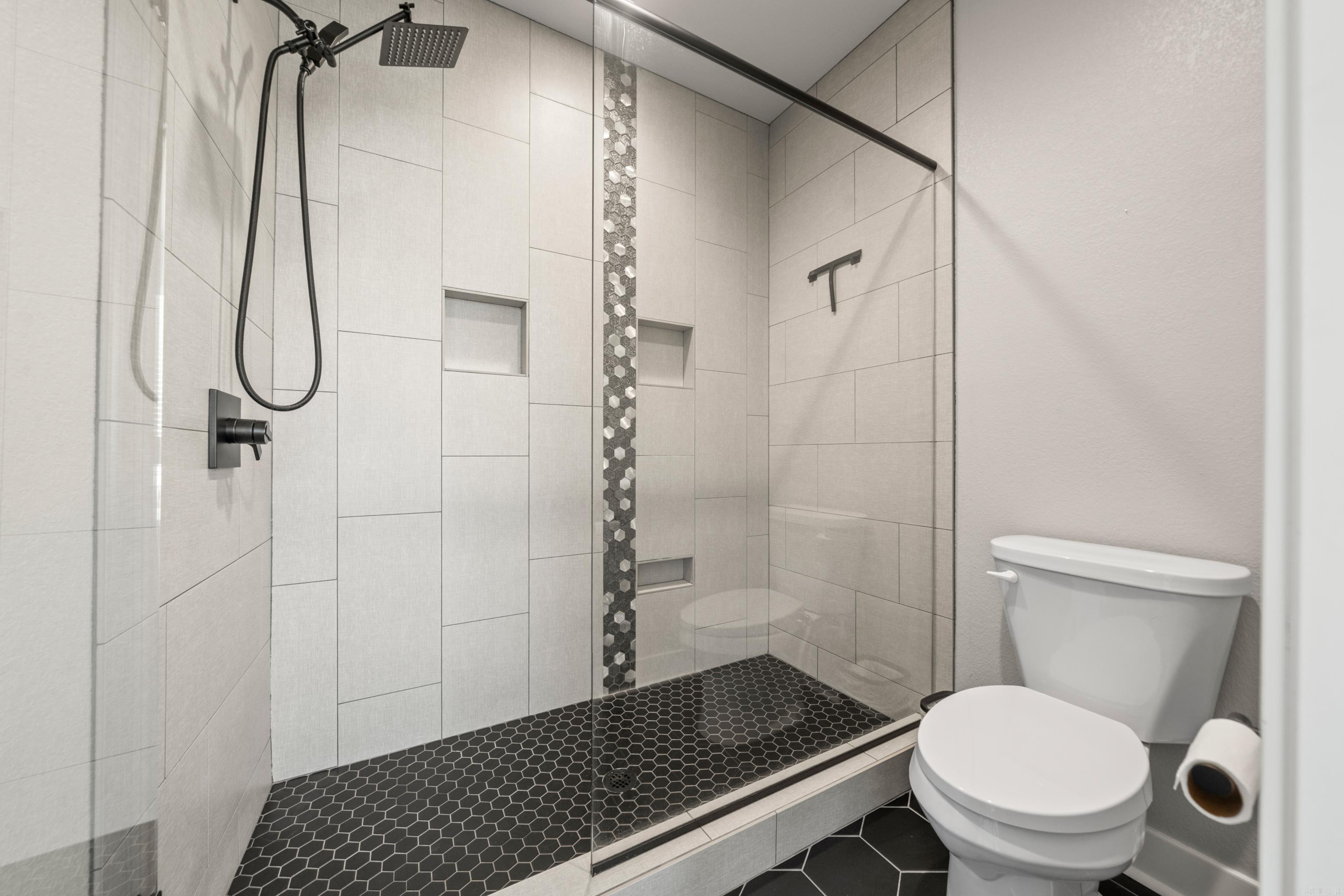 WILDWOOD GARDENS - Residential