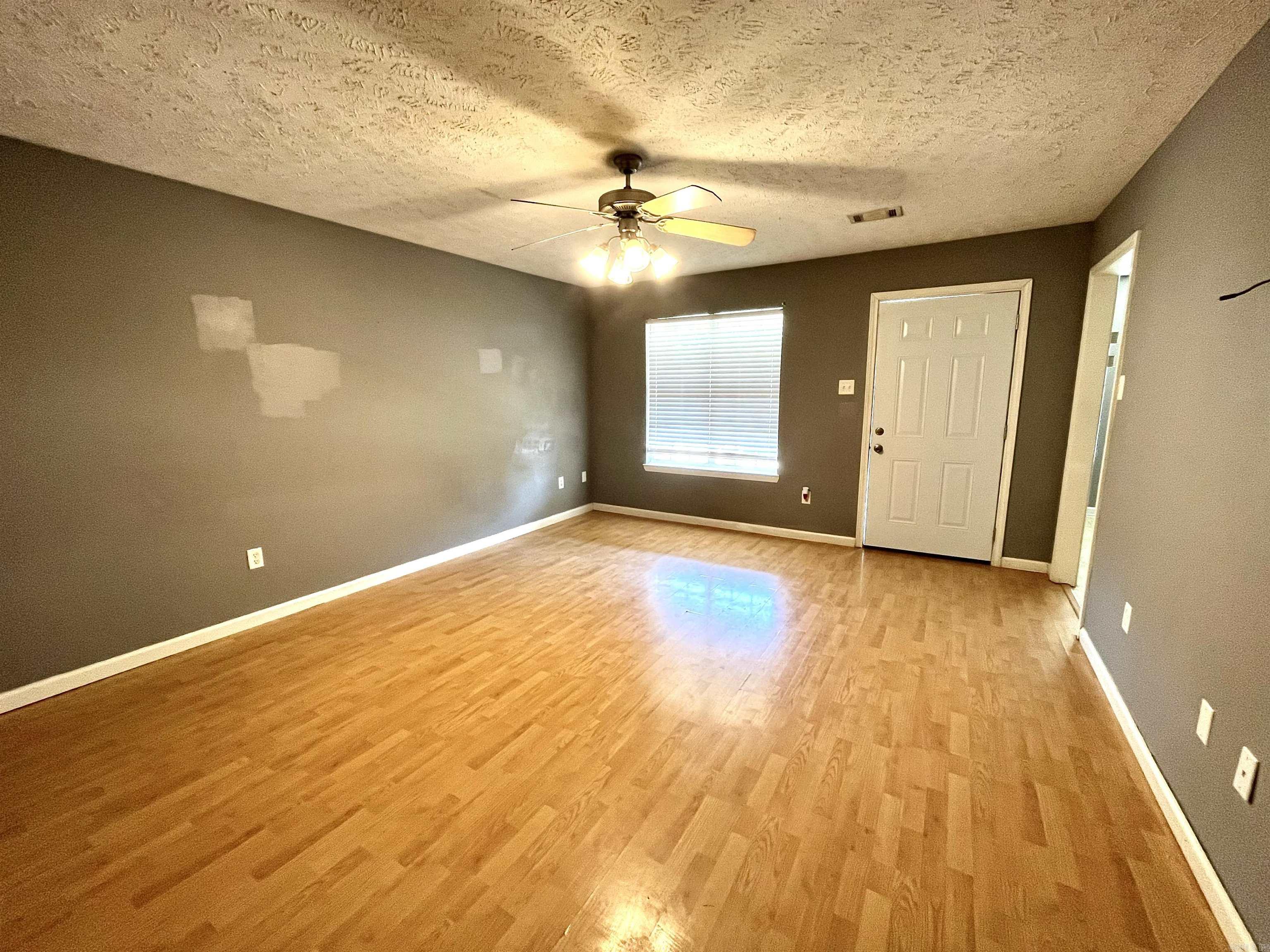 WESTON PLACE - Residential