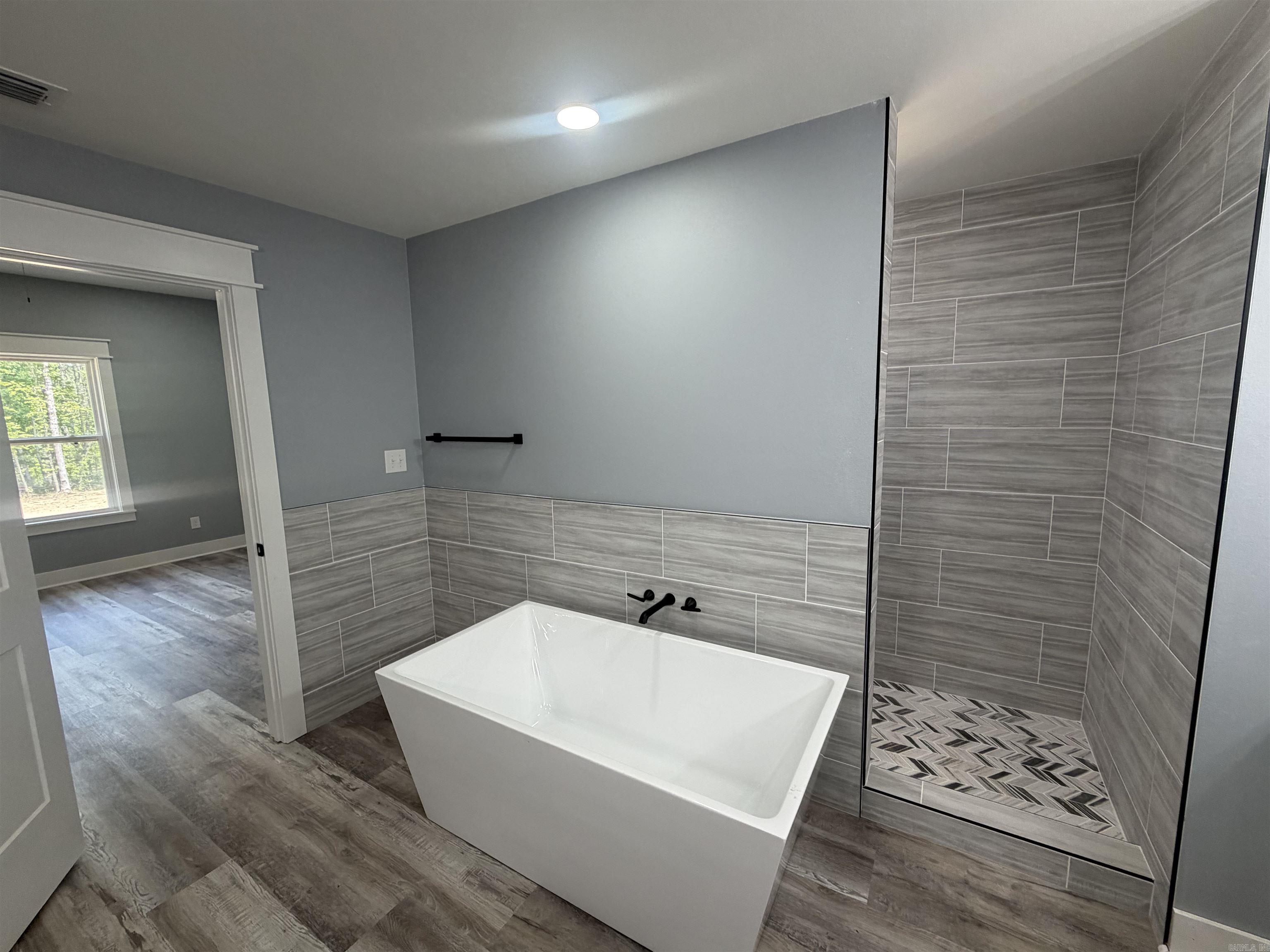 CANE CREEK ESTATES - Residential