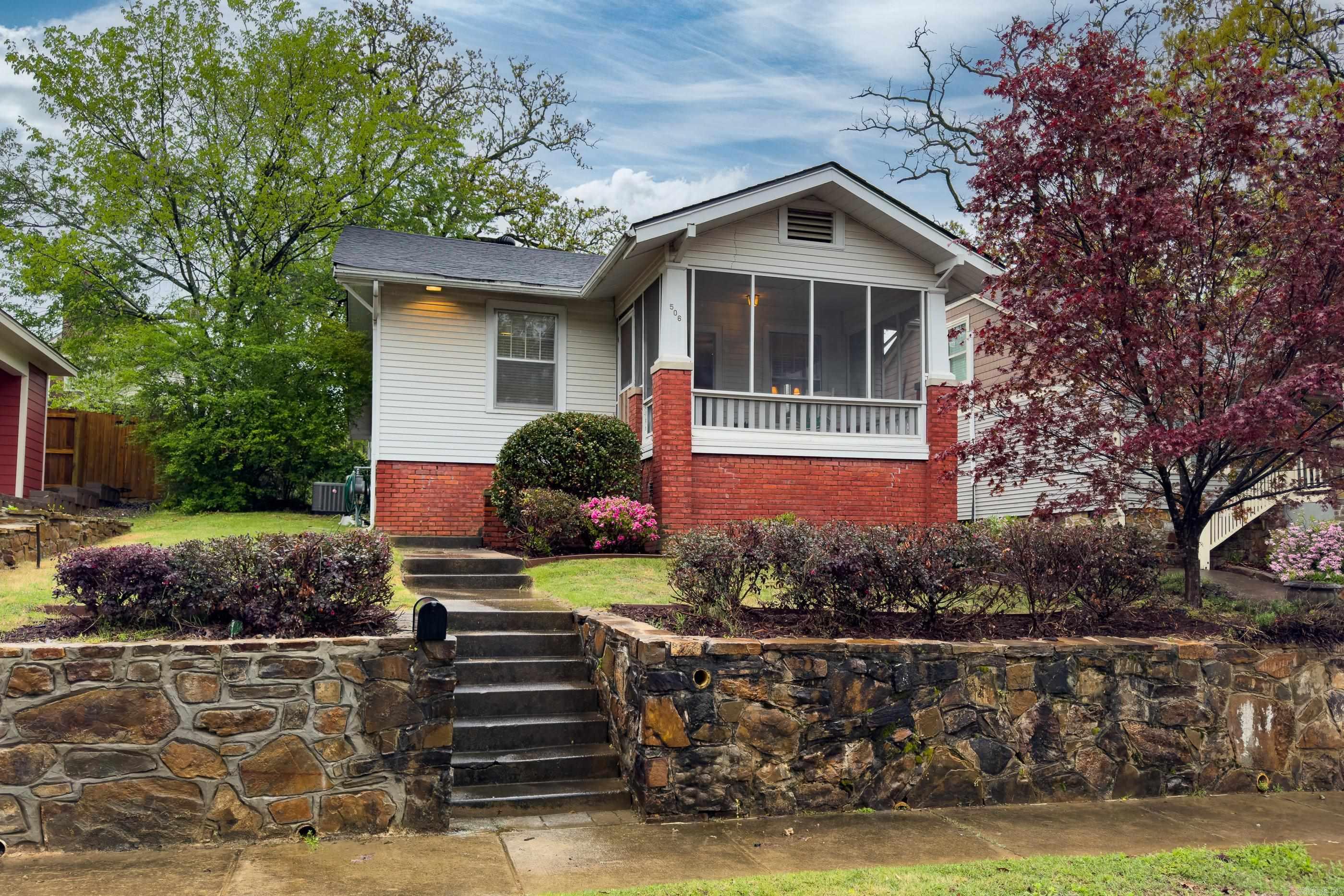 AUTEN & MOSS - Residential