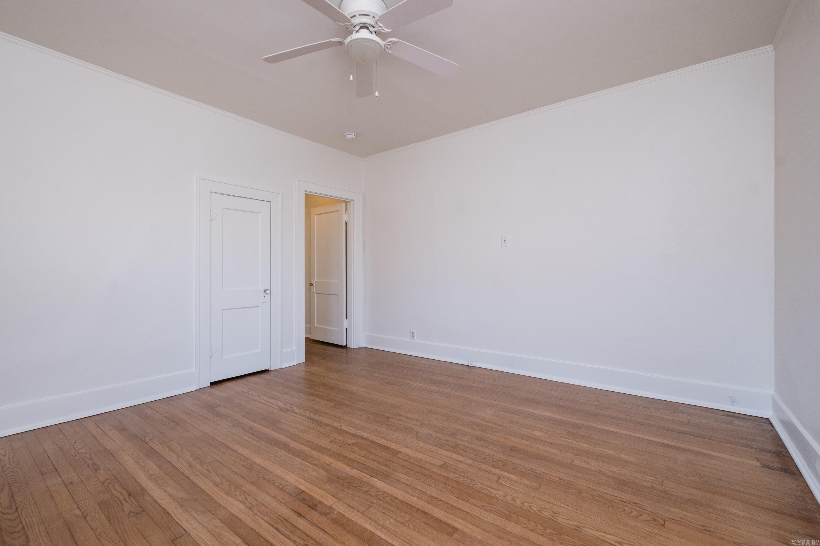 AUTEN & MOSS - Residential