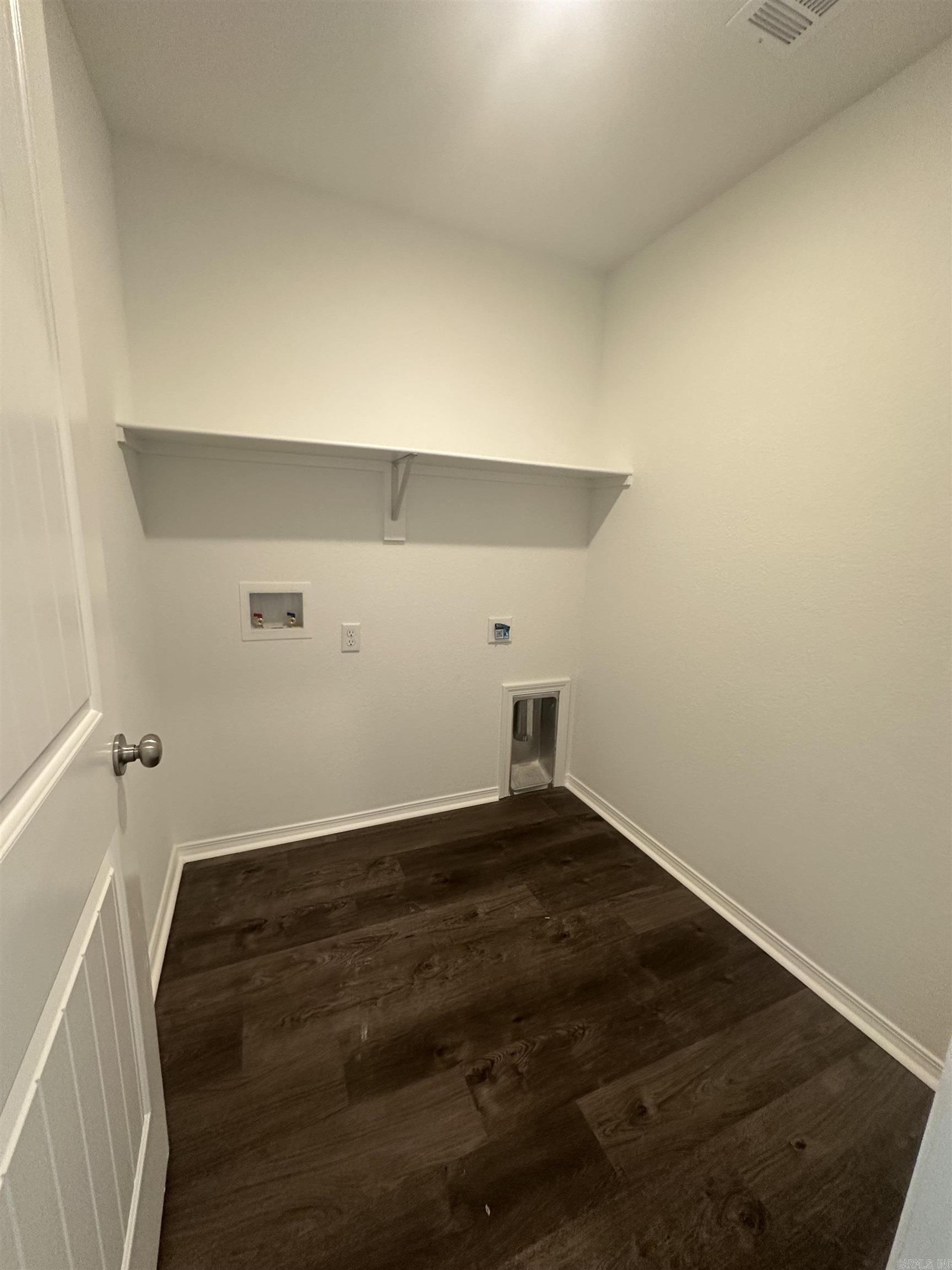 DEERFIELD ESTATES - Residential