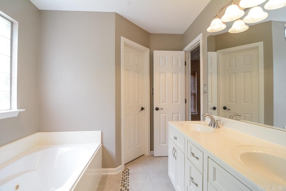 PARK HILL - Residential