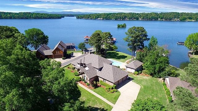 Farr Shores - Residential