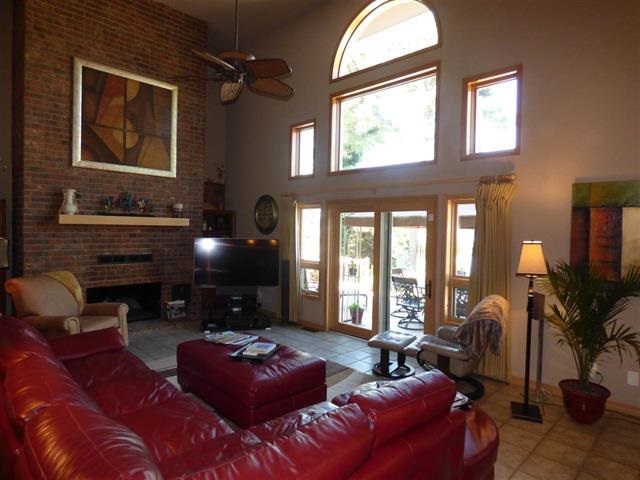 Farr Shores - Residential