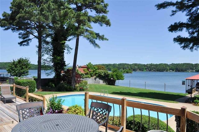Farr Shores - Residential