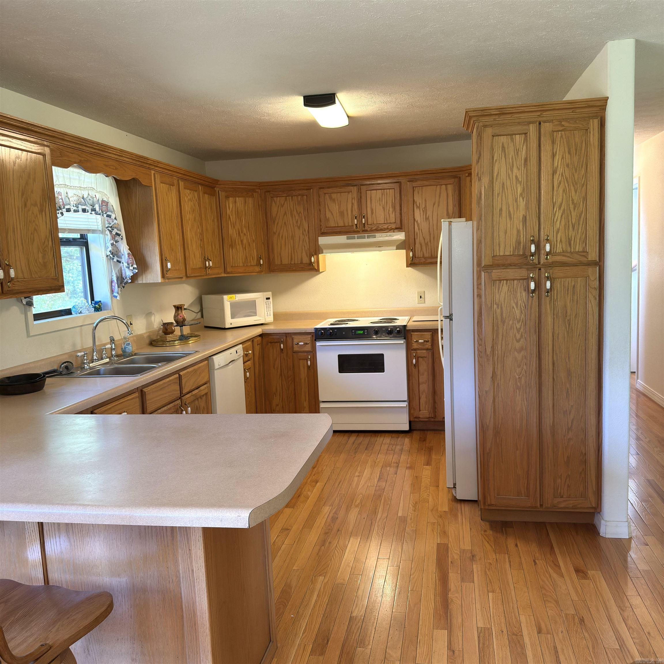 Mammoth Spring - Residential