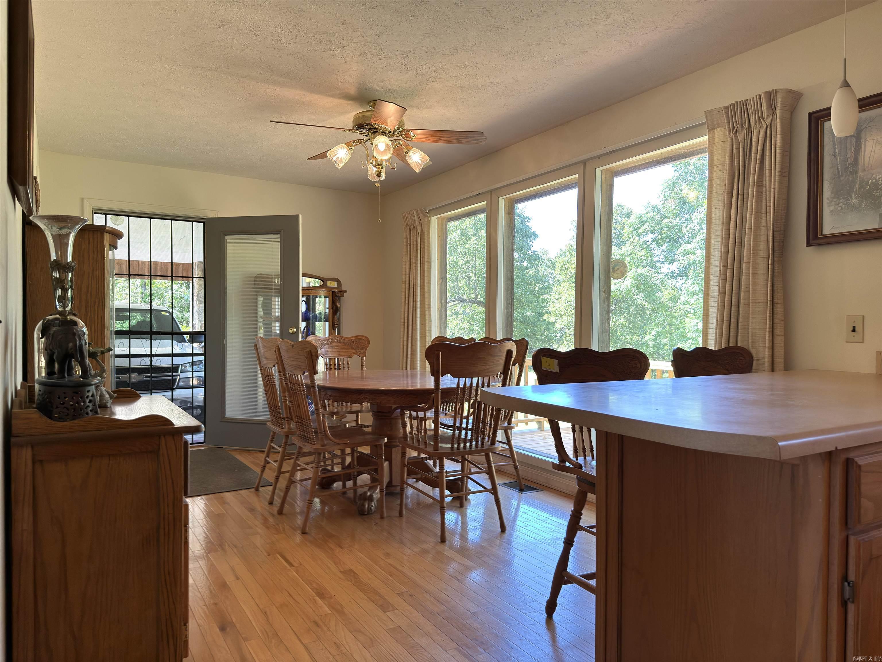 Mammoth Spring - Residential