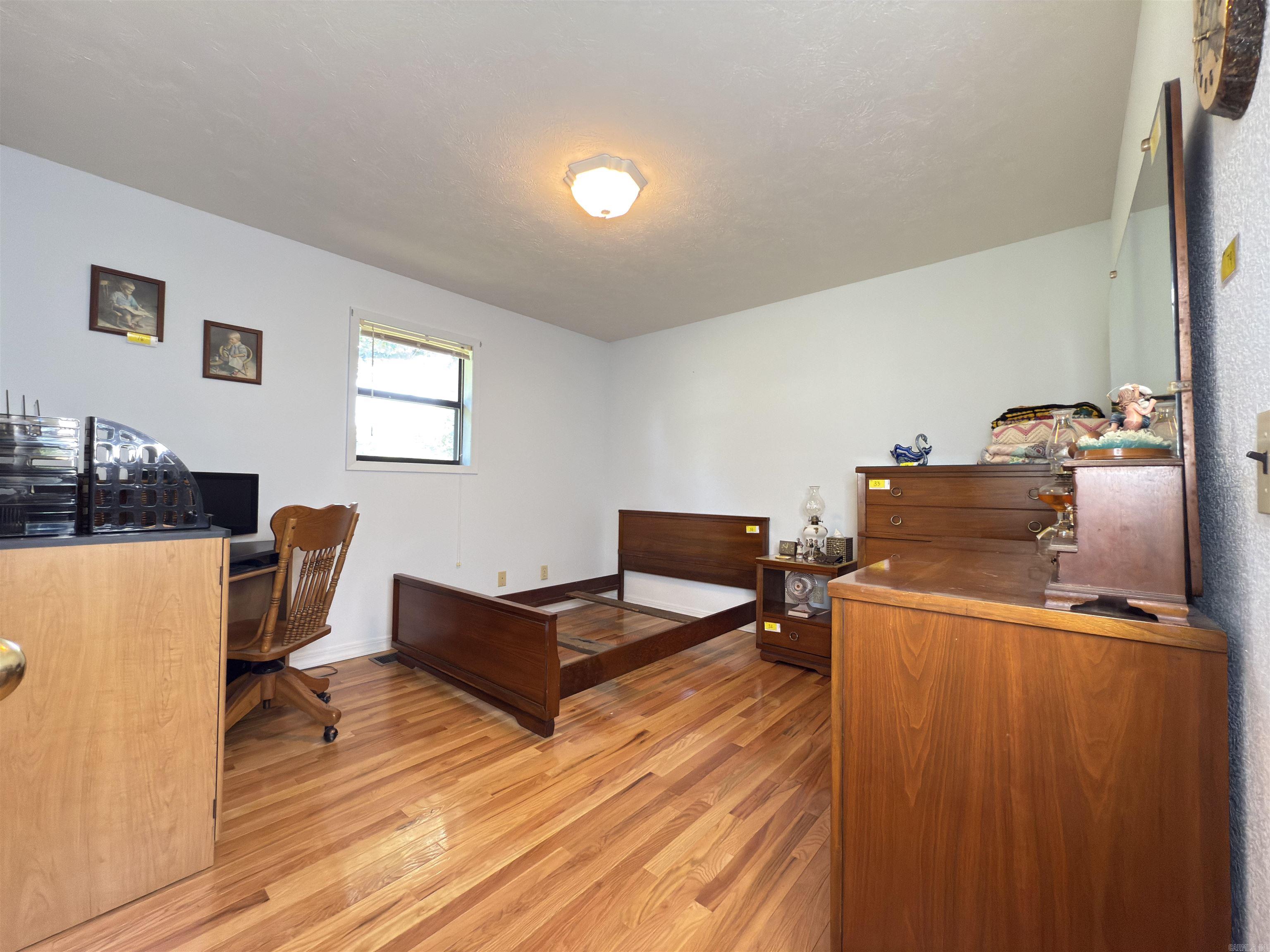 Mammoth Spring - Residential