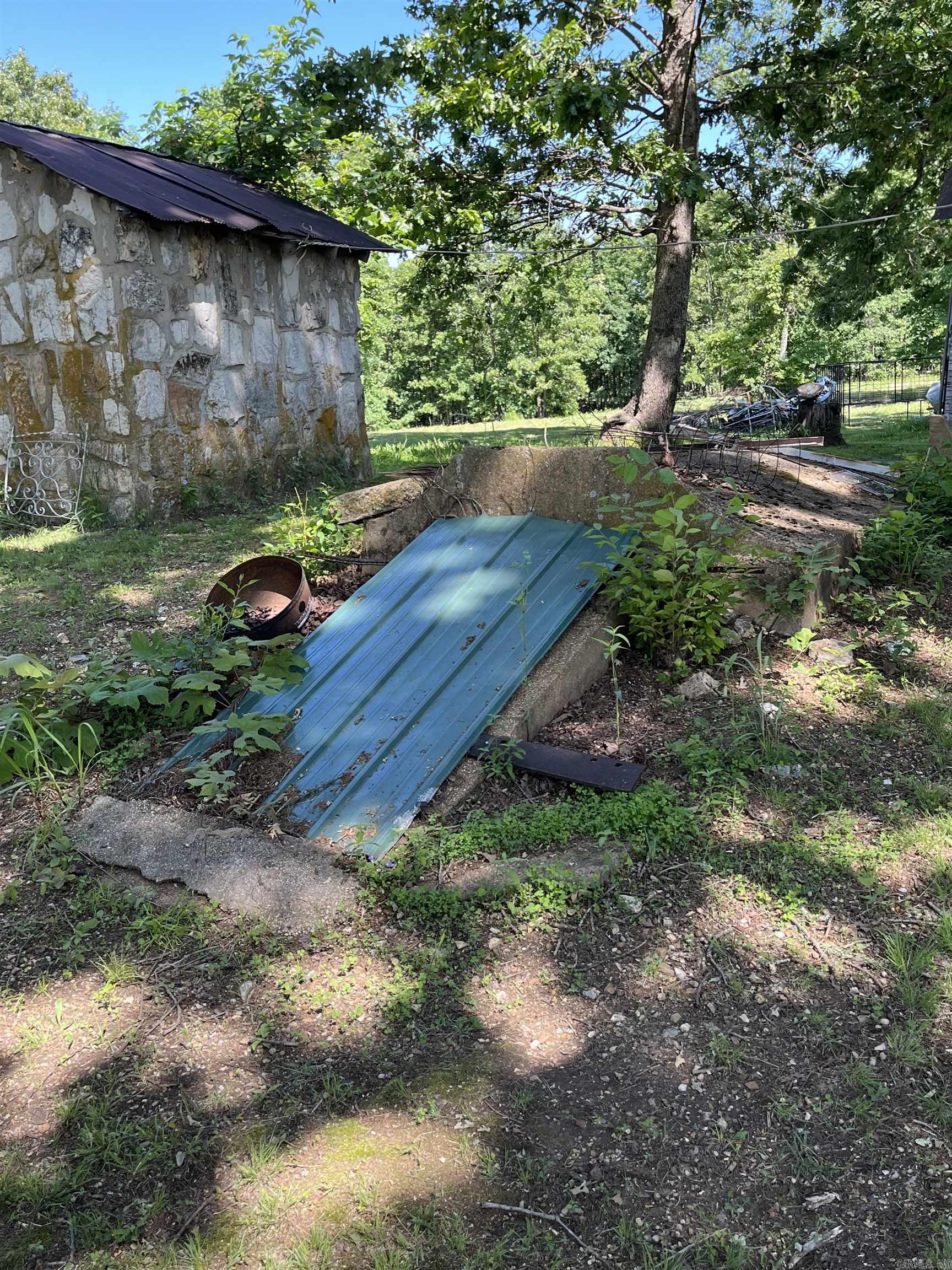Mammoth Spring - Residential