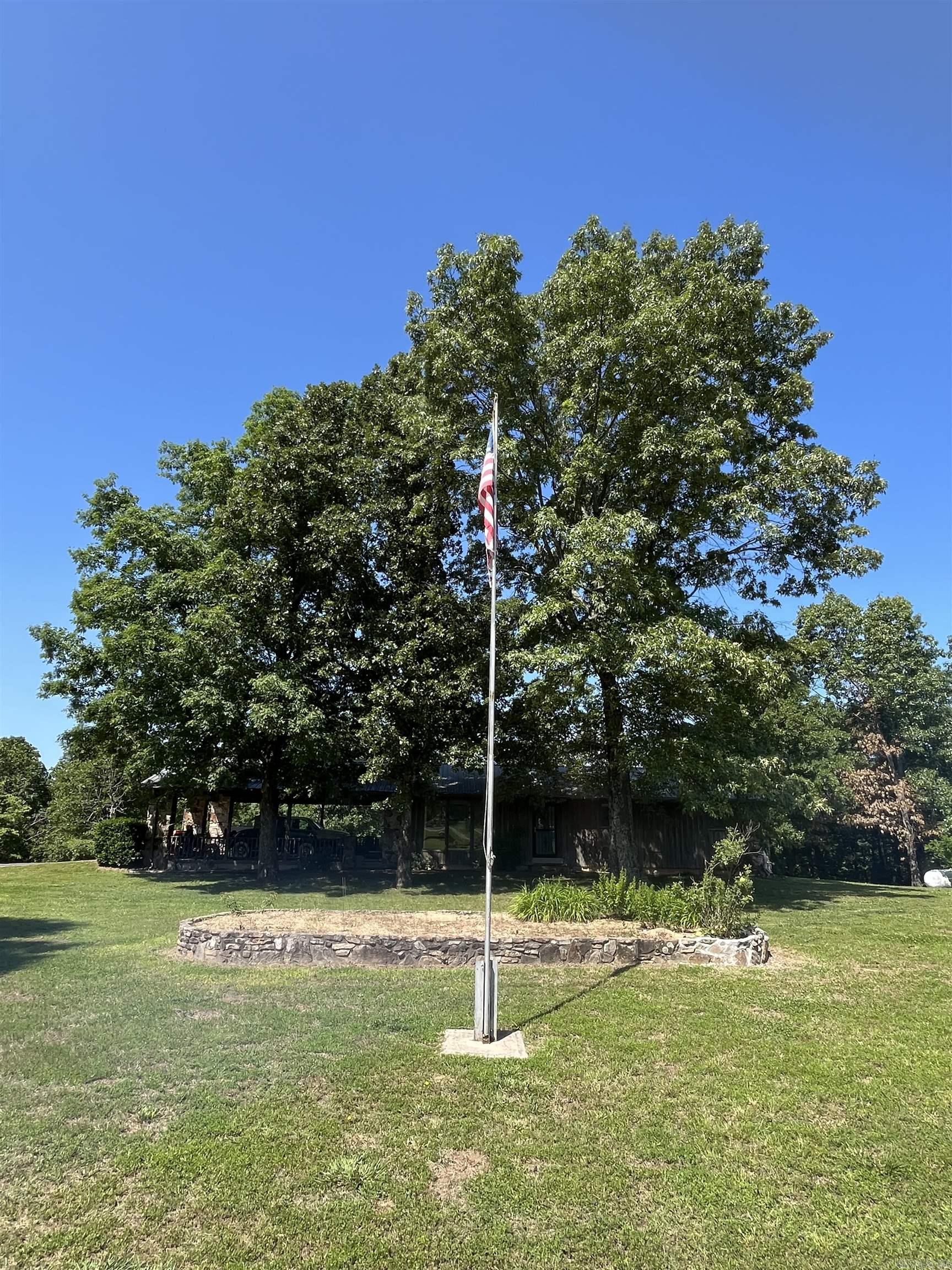 Mammoth Spring - Residential