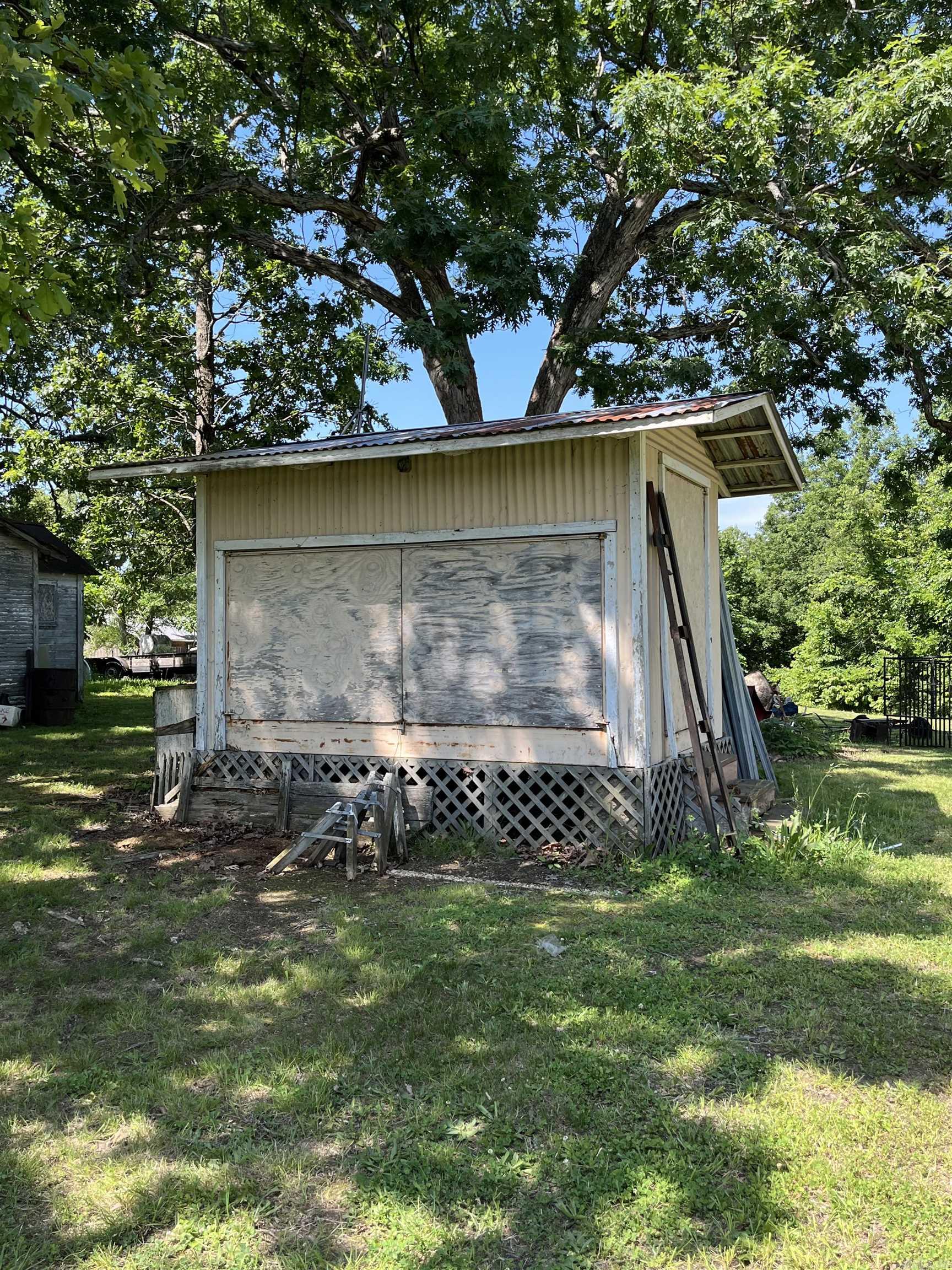 Mammoth Spring - Residential