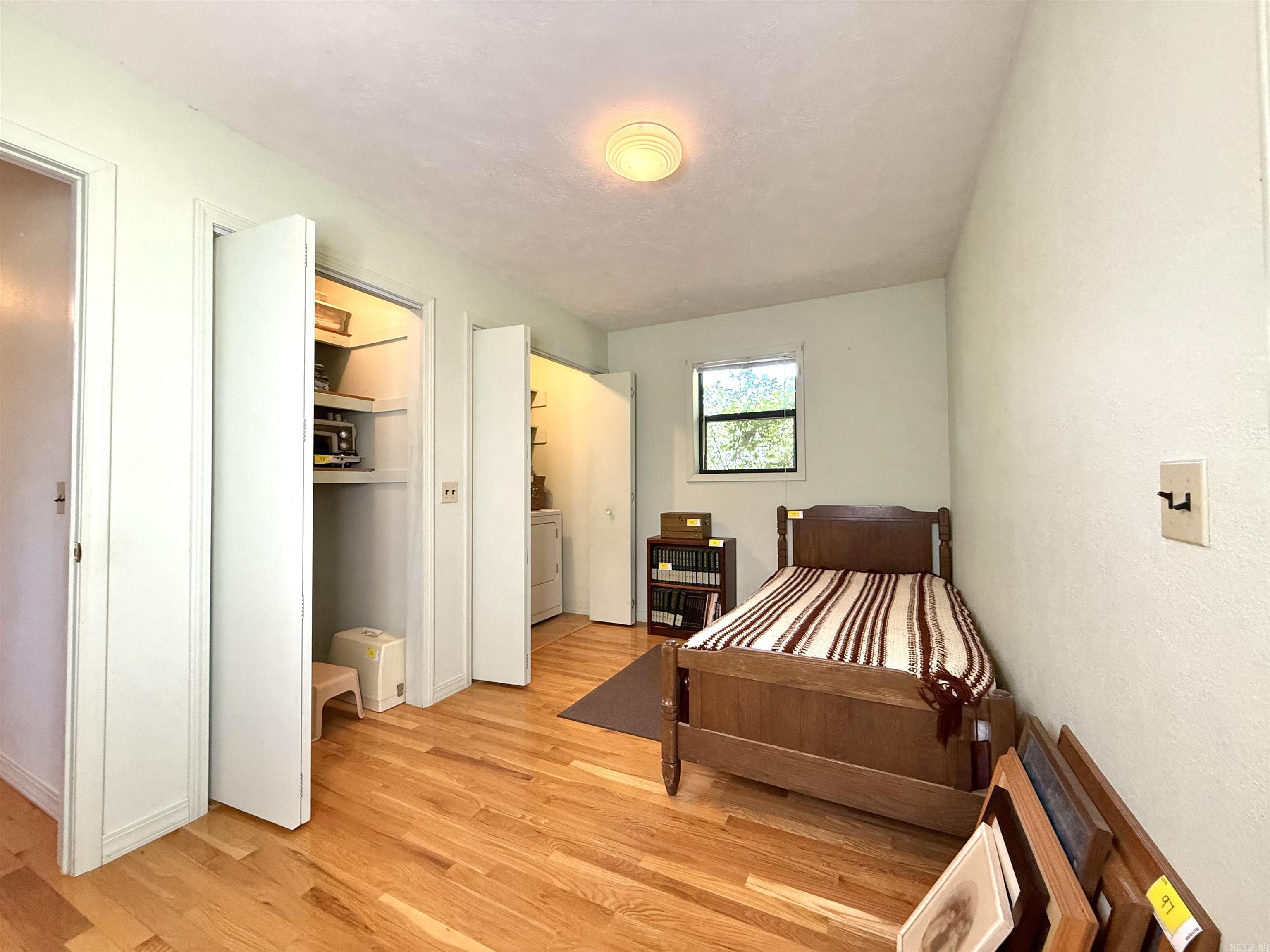 Mammoth Spring - Residential