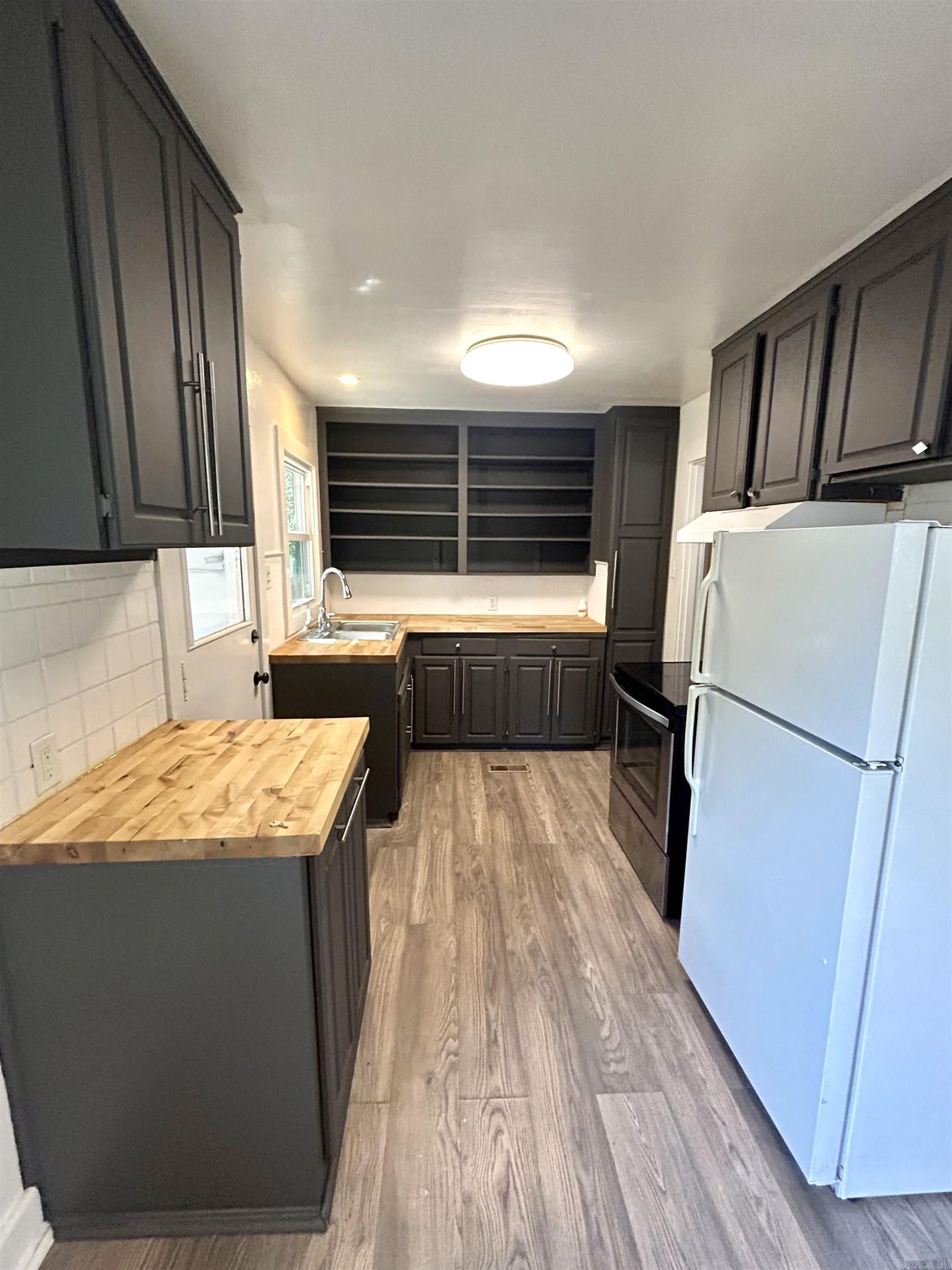 ALLEN'S - Residential