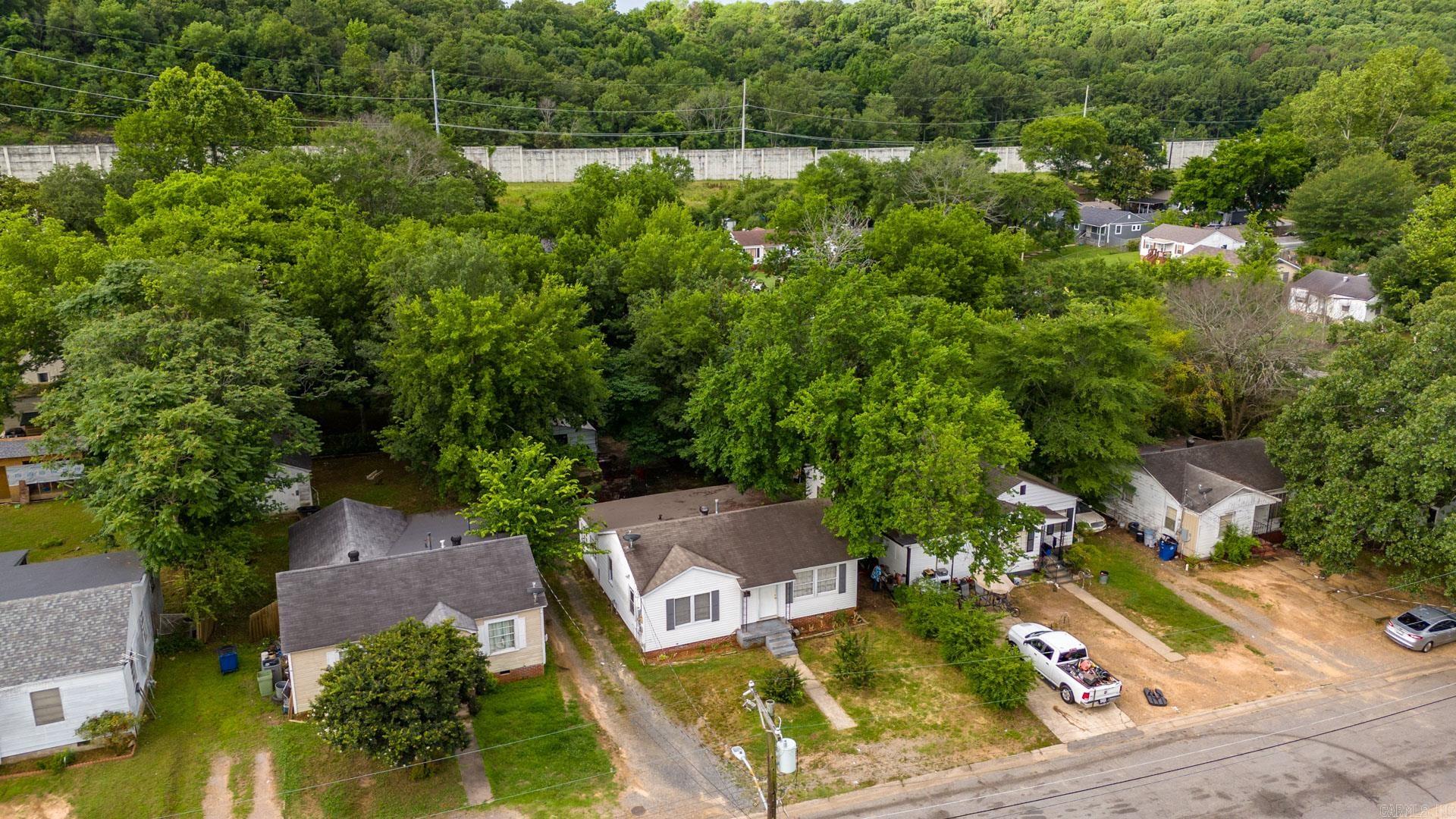 PICKTHORNE ADDN - Residential