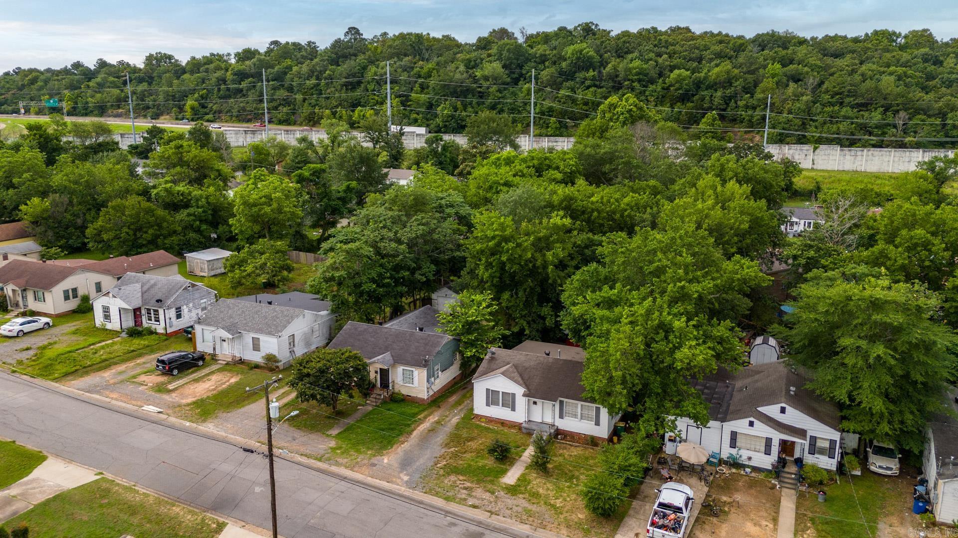 PICKTHORNE ADDN - Residential