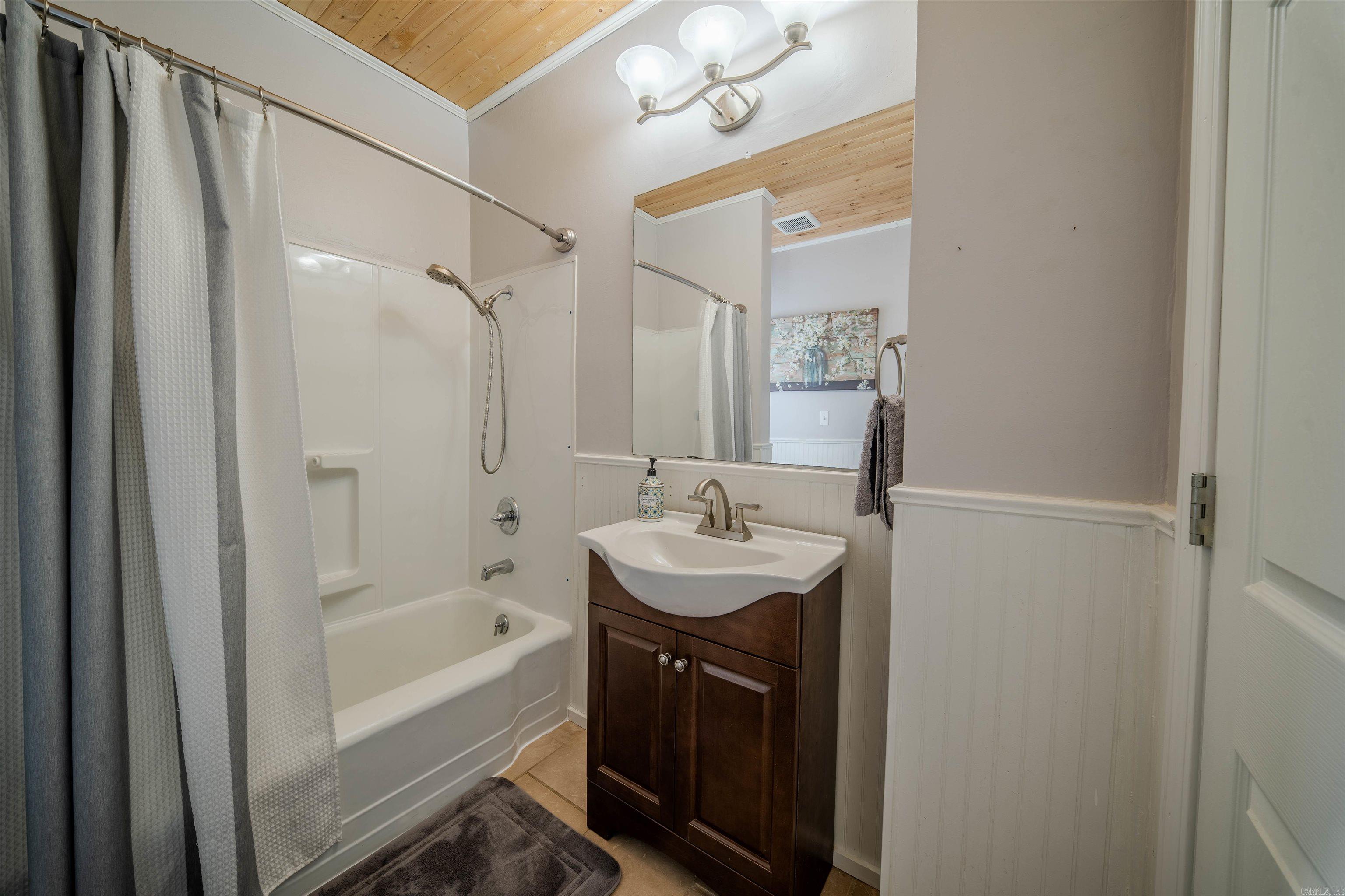 TATE PARK ADDN FRV. - Residential