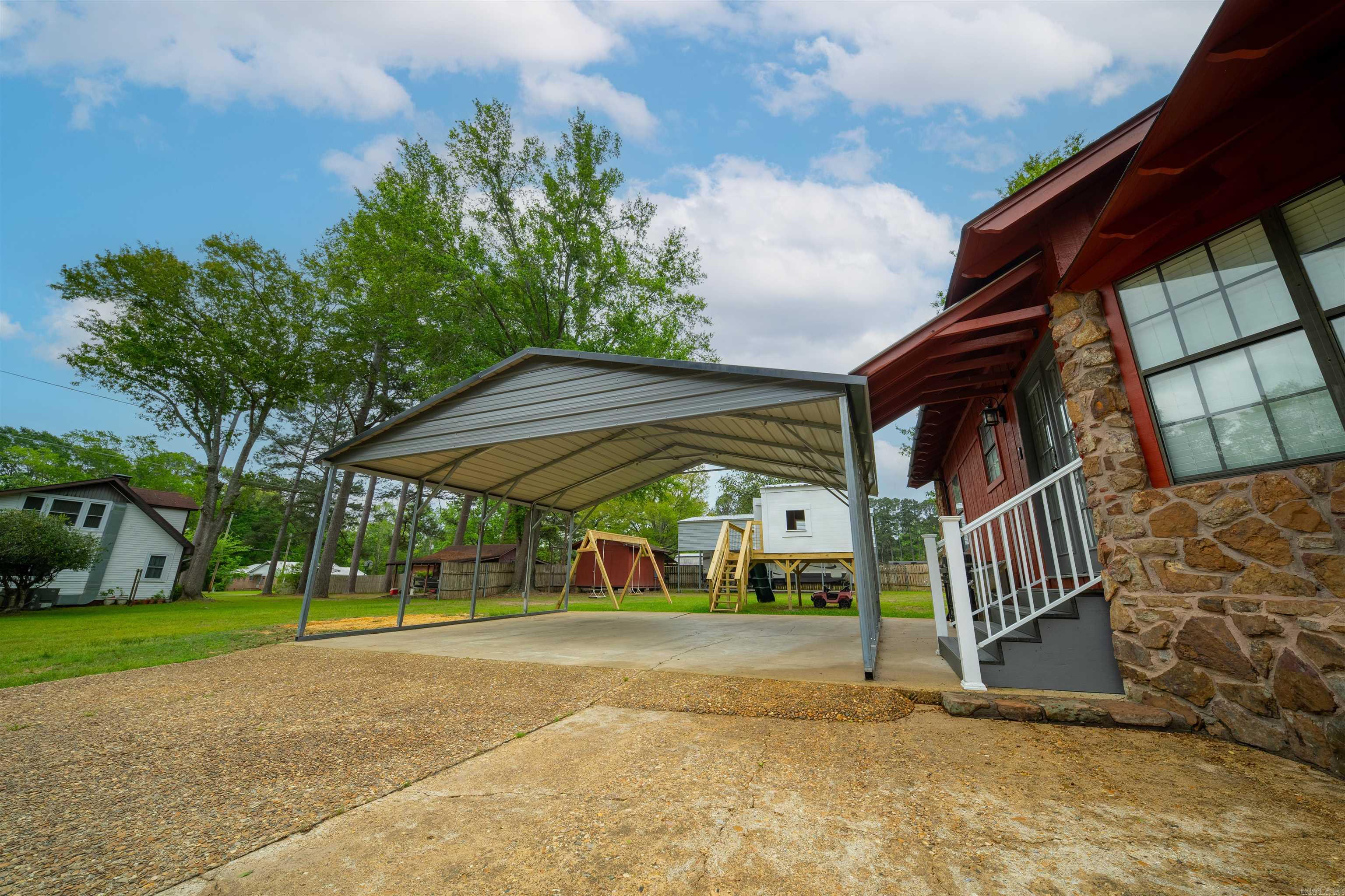 TATE PARK ADDN FRV. - Residential