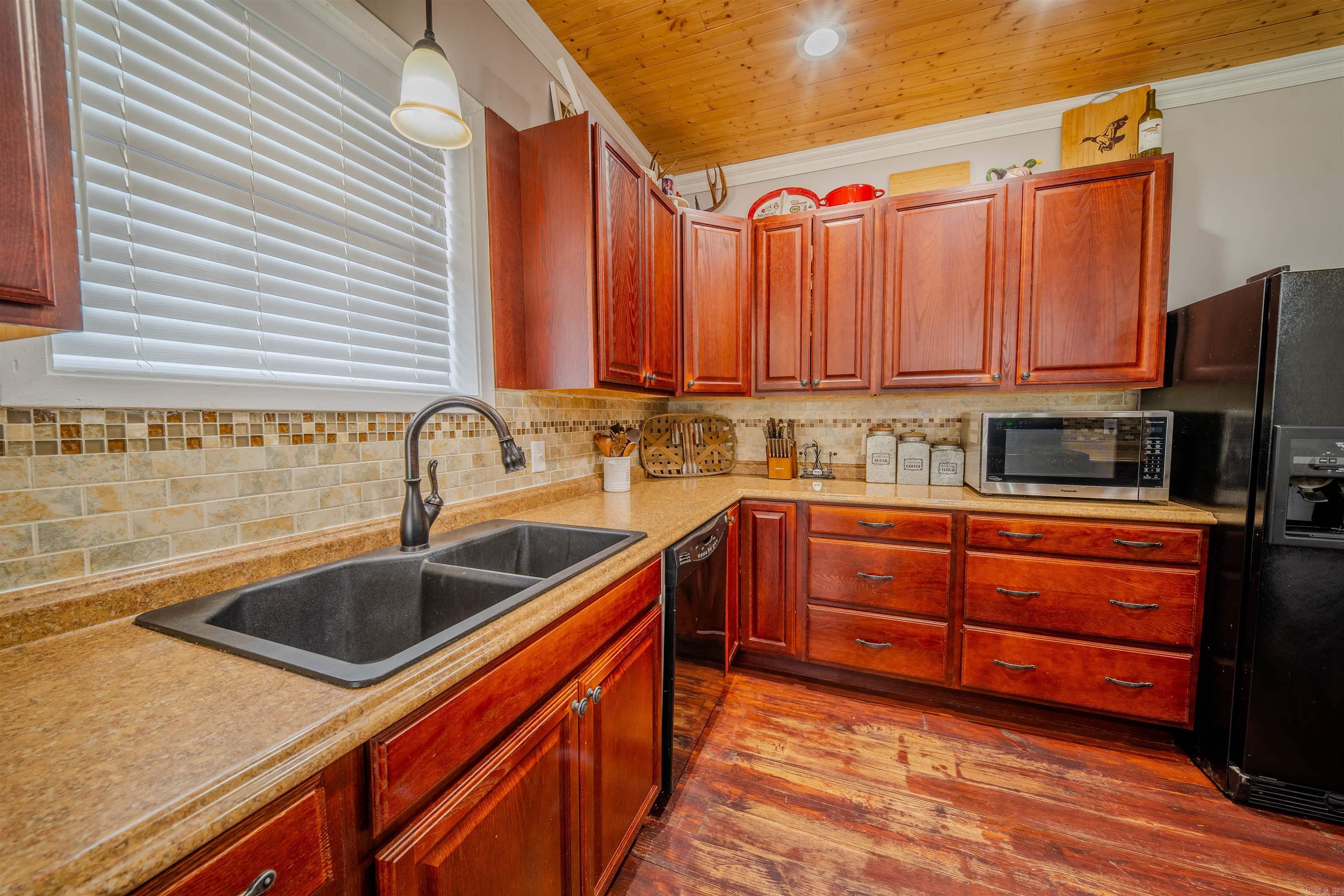 TATE PARK ADDN FRV. - Residential