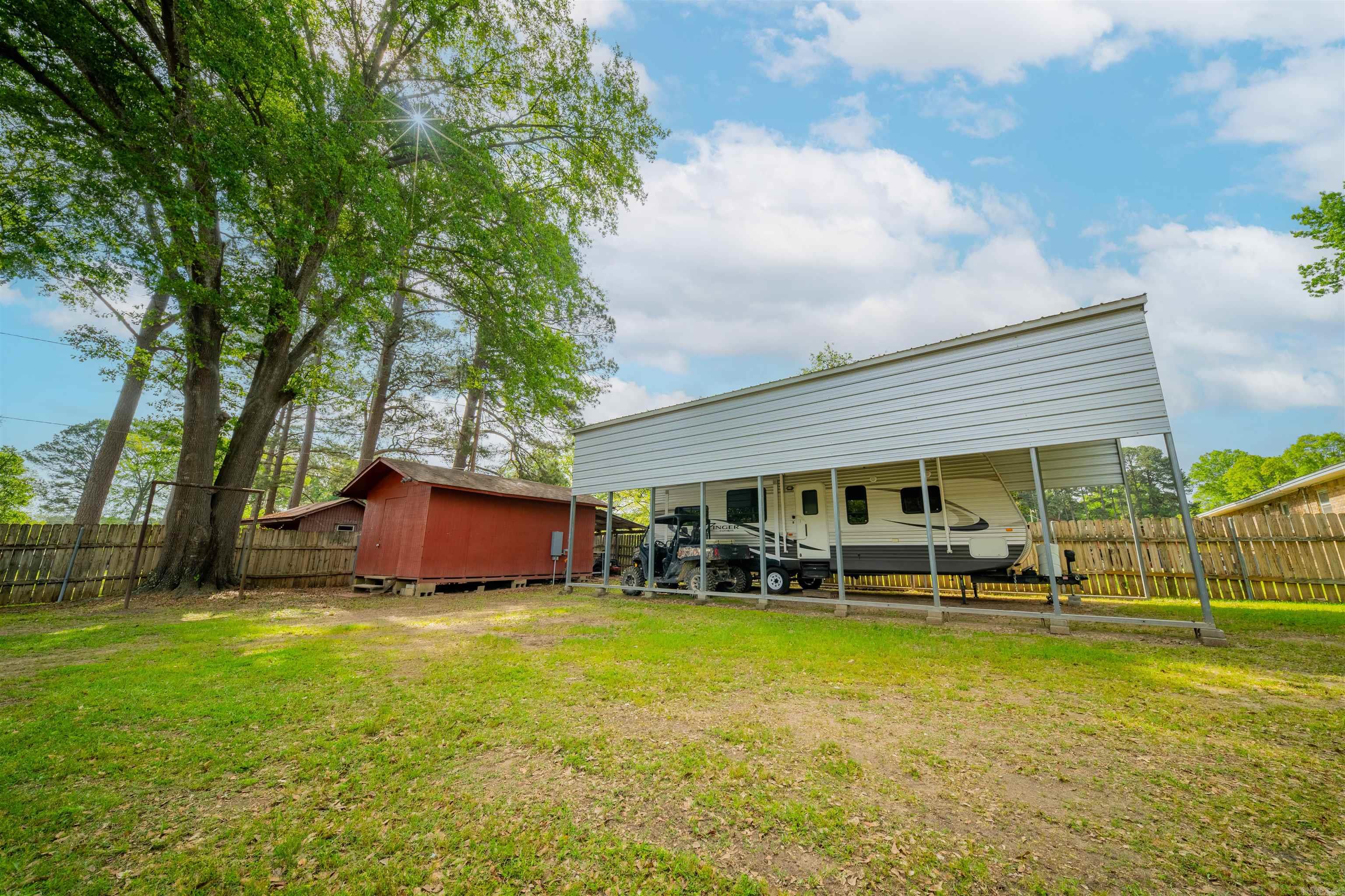 TATE PARK ADDN FRV. - Residential