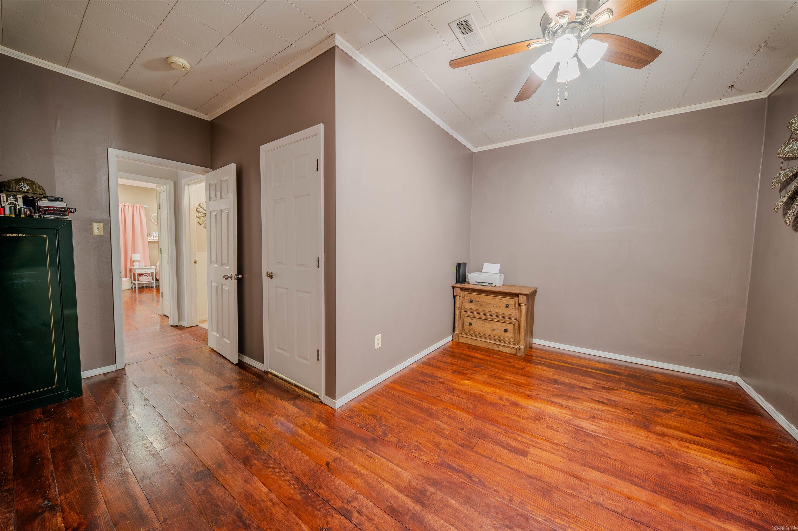 TATE PARK ADDN FRV. - Residential