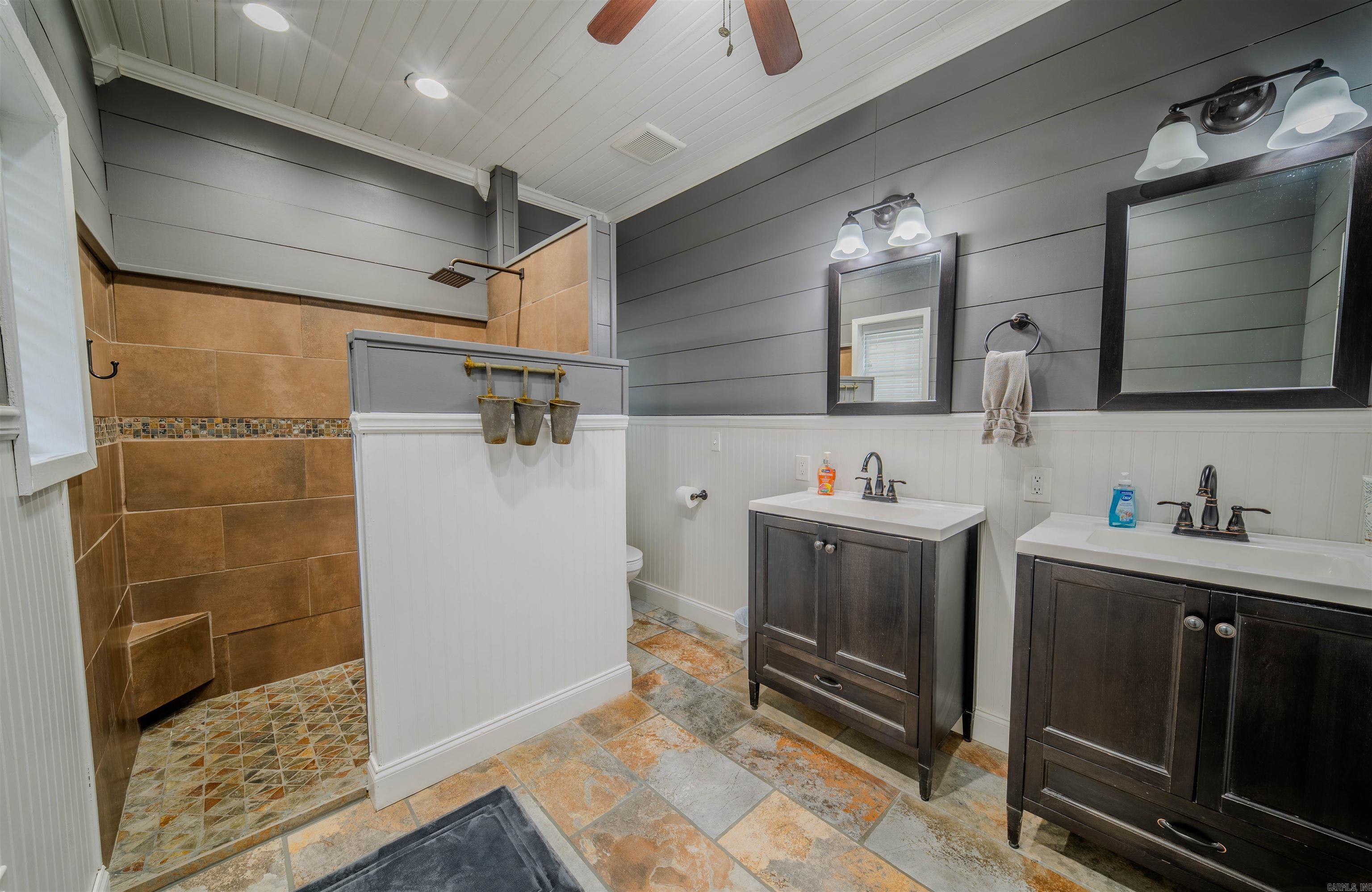 TATE PARK ADDN FRV. - Residential