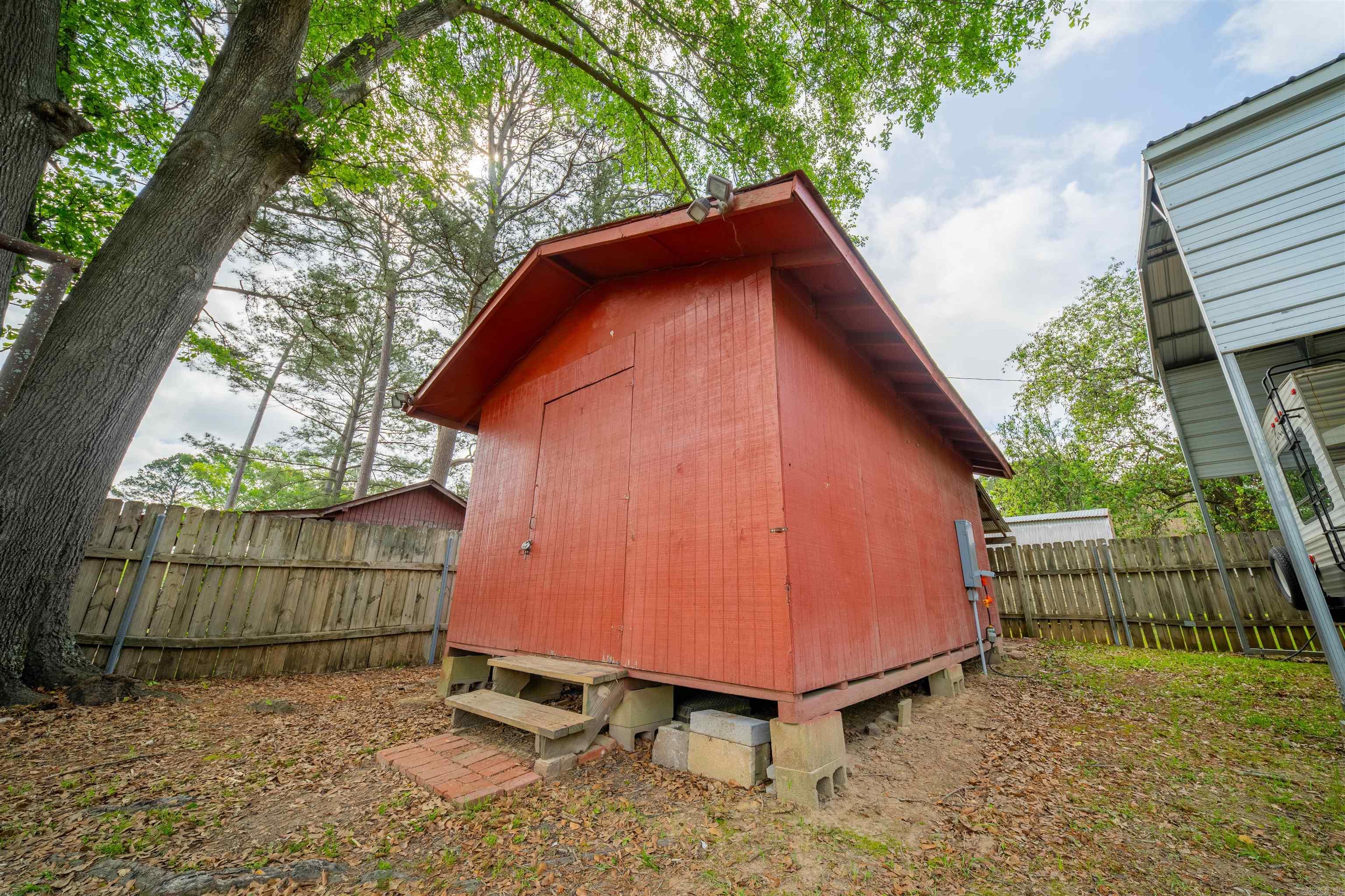 TATE PARK ADDN FRV. - Residential