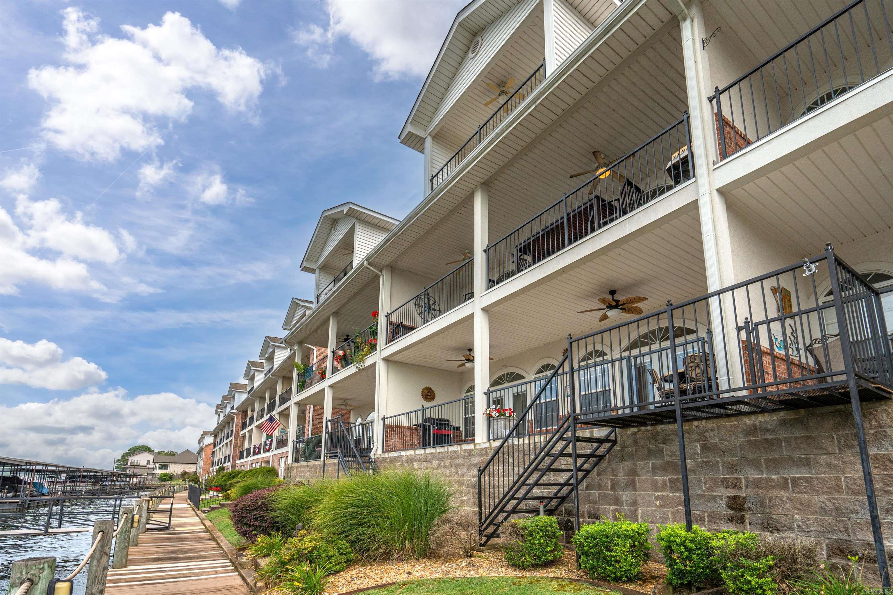 Lakeland Harbor Phase 1 - Residential