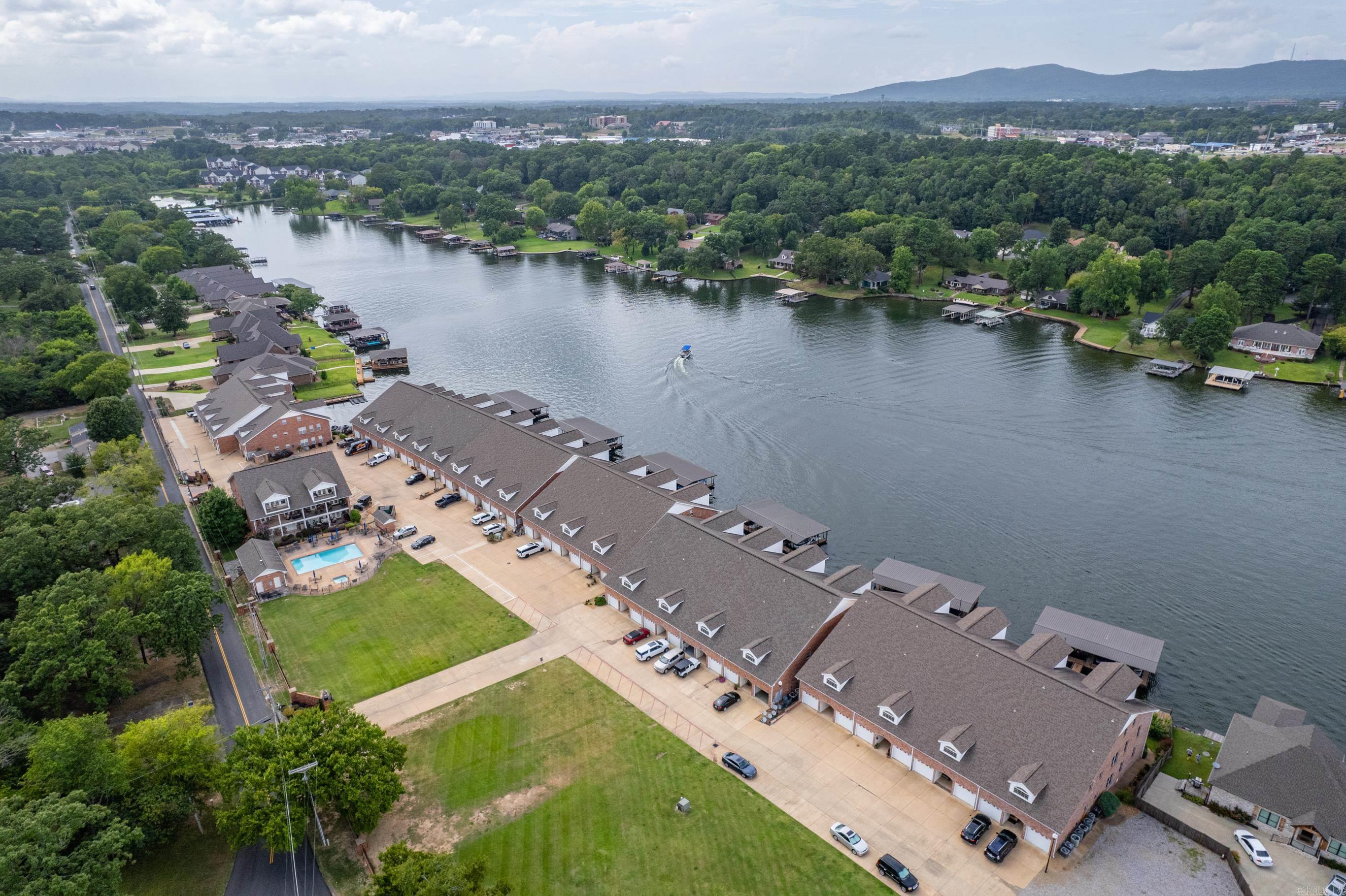 Lakeland Harbor Phase 1 - Residential