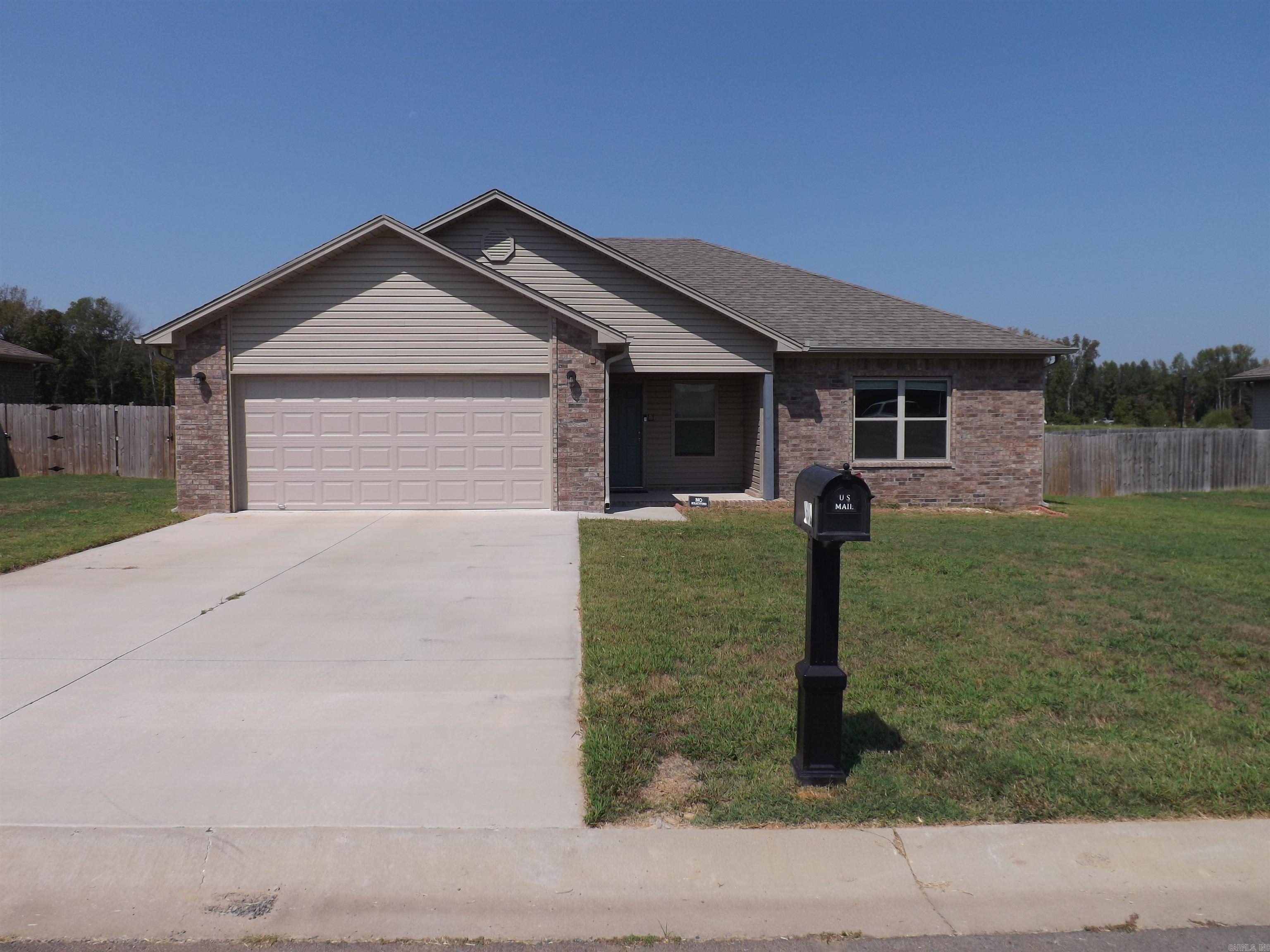 Cute Home in Deerfield Estates in Ward. Home offers 3 bedroom - 2 bathroom, an open and split floor plan, laundry room, and lots of storage. Granite Countertops, Luxury Vinyl Plank throughout, Tiled Master shower, and more! Large back yard has a patio that is perfect for entertaining. $0 Down Rural Development Eligible!