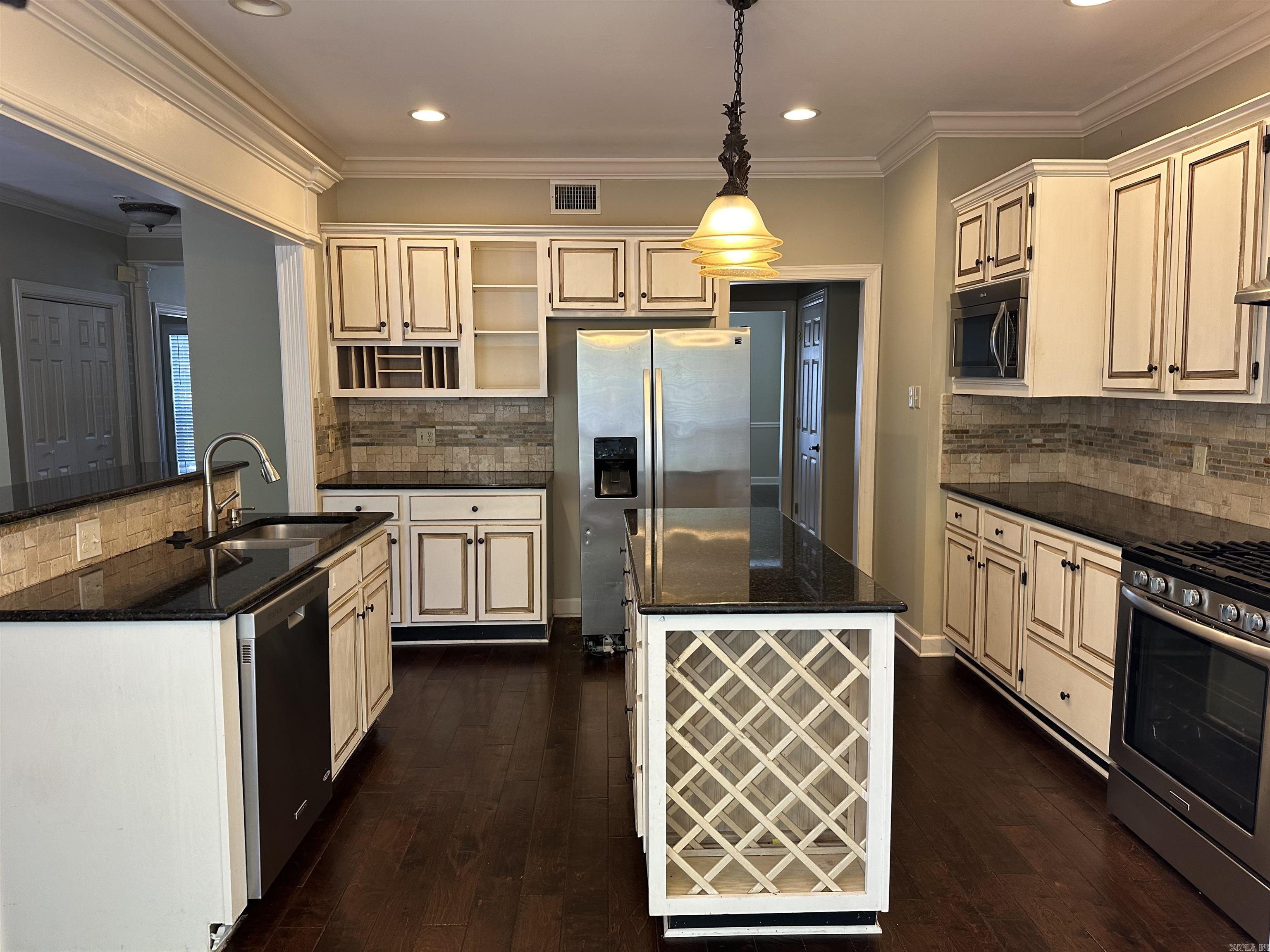 "Belle Vallee ""The Maisons""" - Residential Lease