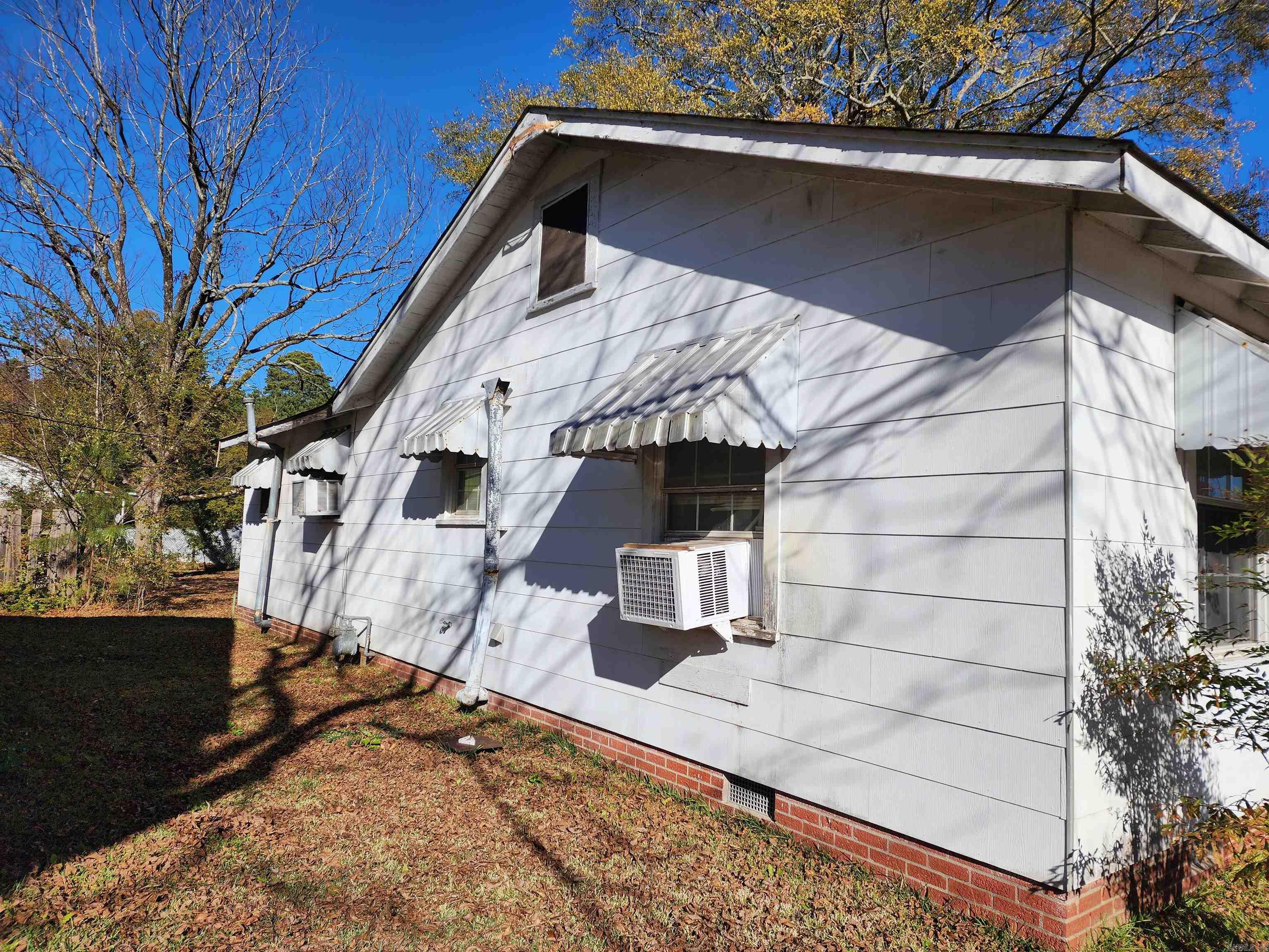 THOMPSON HEIGHTS 2ND - Residential