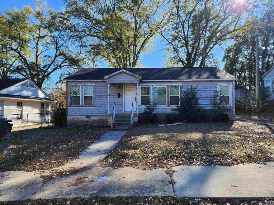 Investor Package of 2 occupied rental homes- 1309 W. Faulkner is a 3 BR/1BA home with a detached garage. This home has an updated roof, central hvac, and vinyl windows. 1408 Combs is an occupied 3/1 with a large storage building. This home has window units and central heat. Total current rent roll for both homes is $1866.