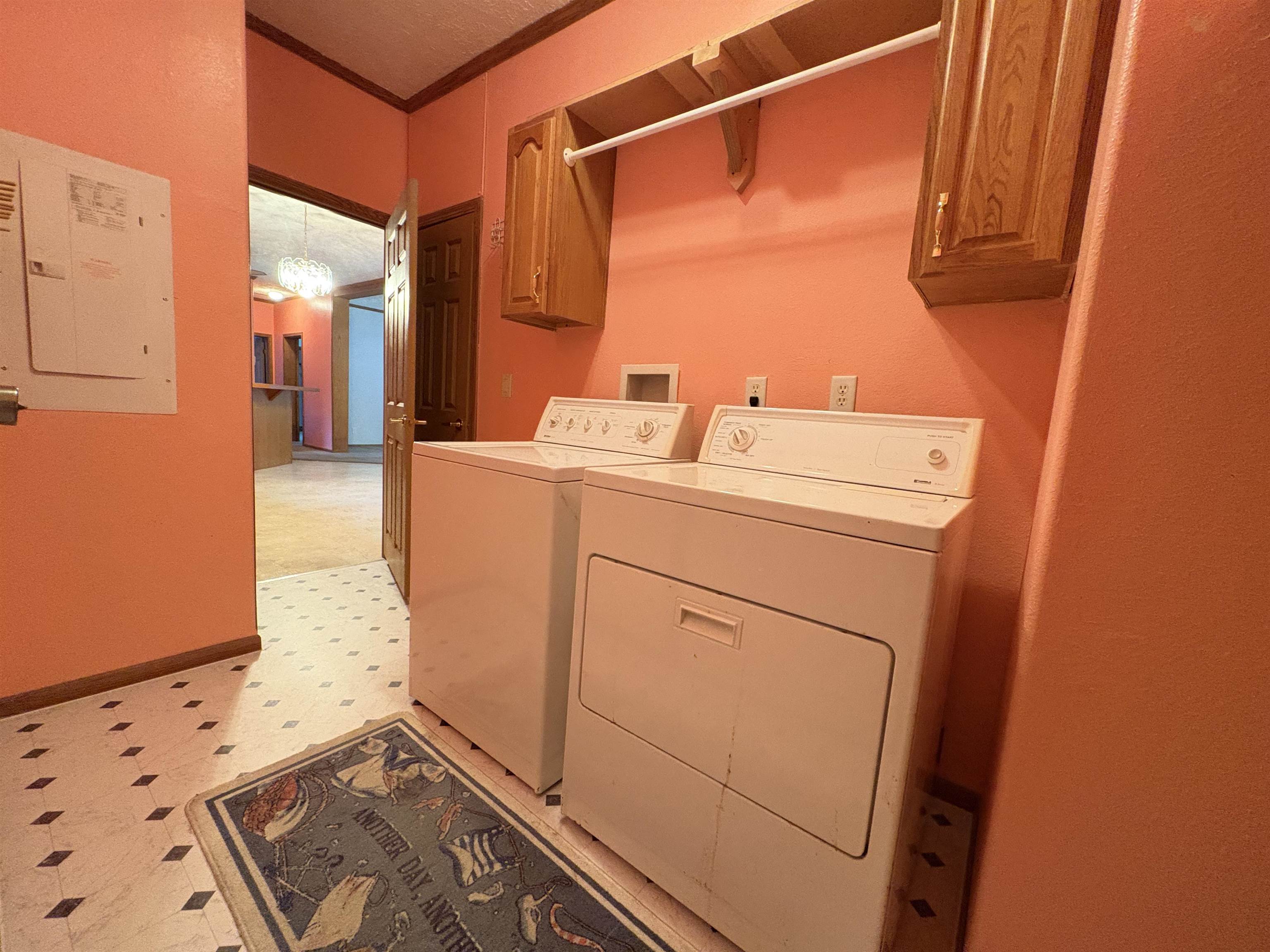 Crow 4th - Residential