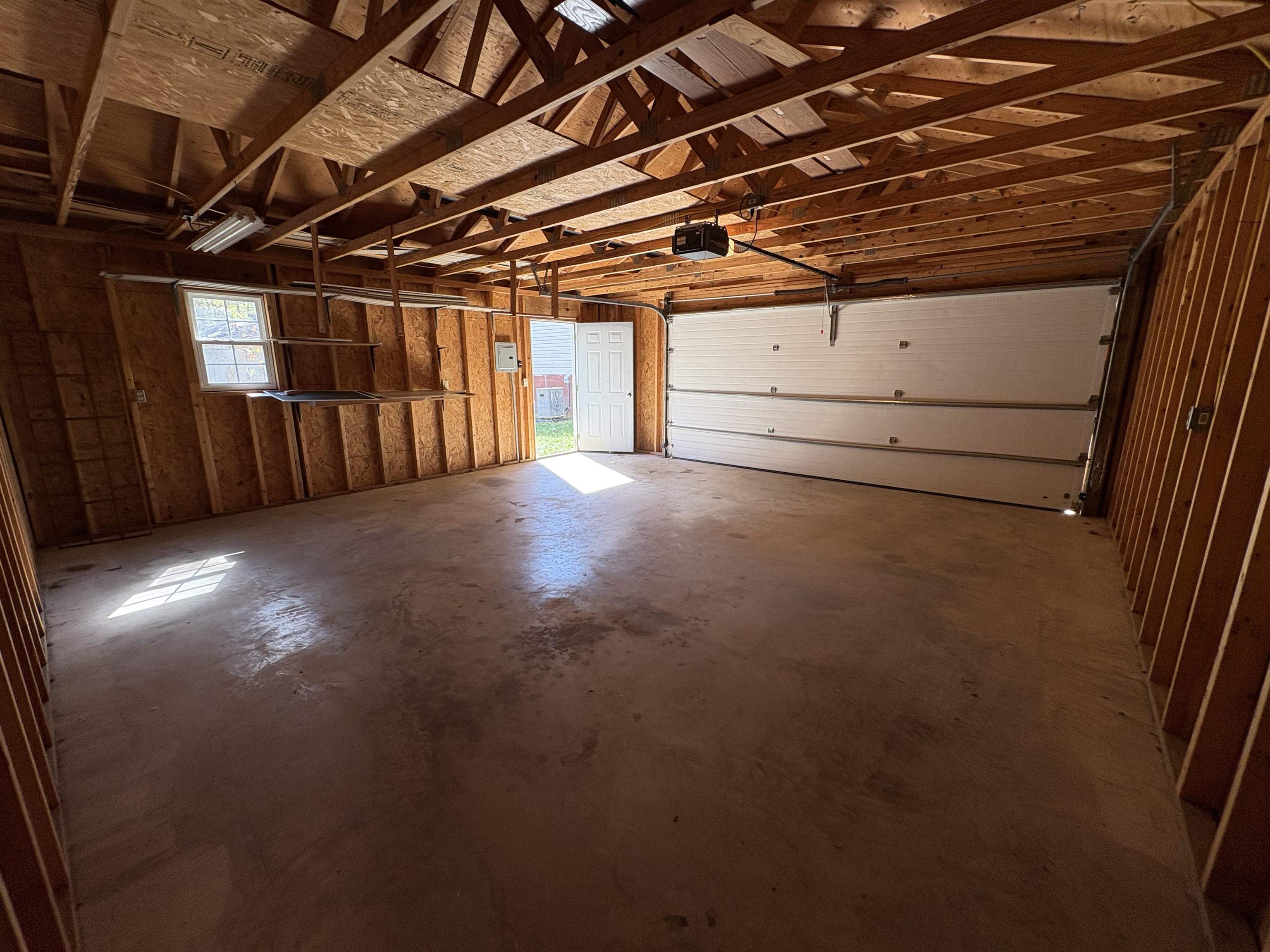 Crow 4th - Residential